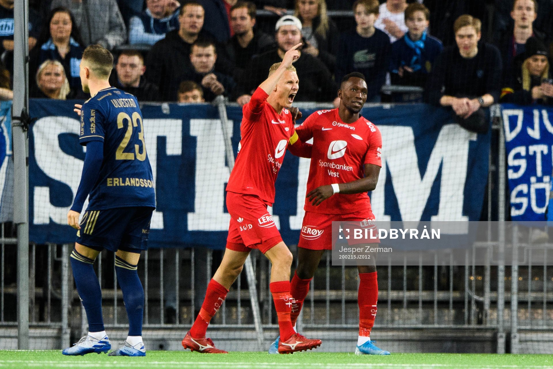 Branns Kristoffer Barmen jublar