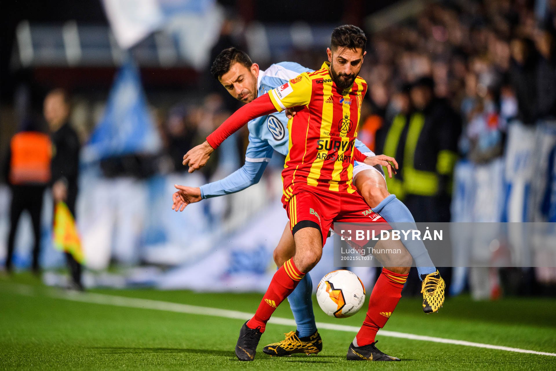 Malmö FFs Behrang Safari och Syrianskas Isa Demir
