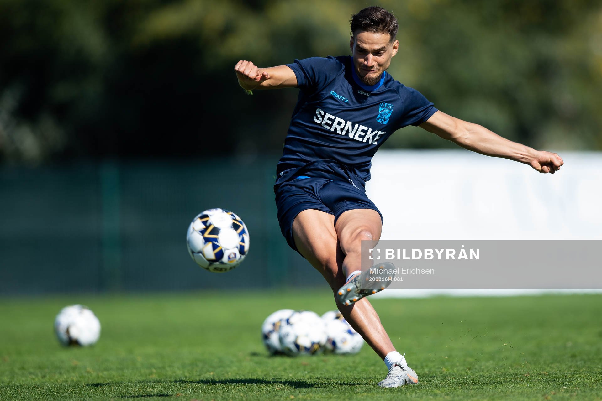 IFK Göteborgs Amin Affane tränar frisparkar