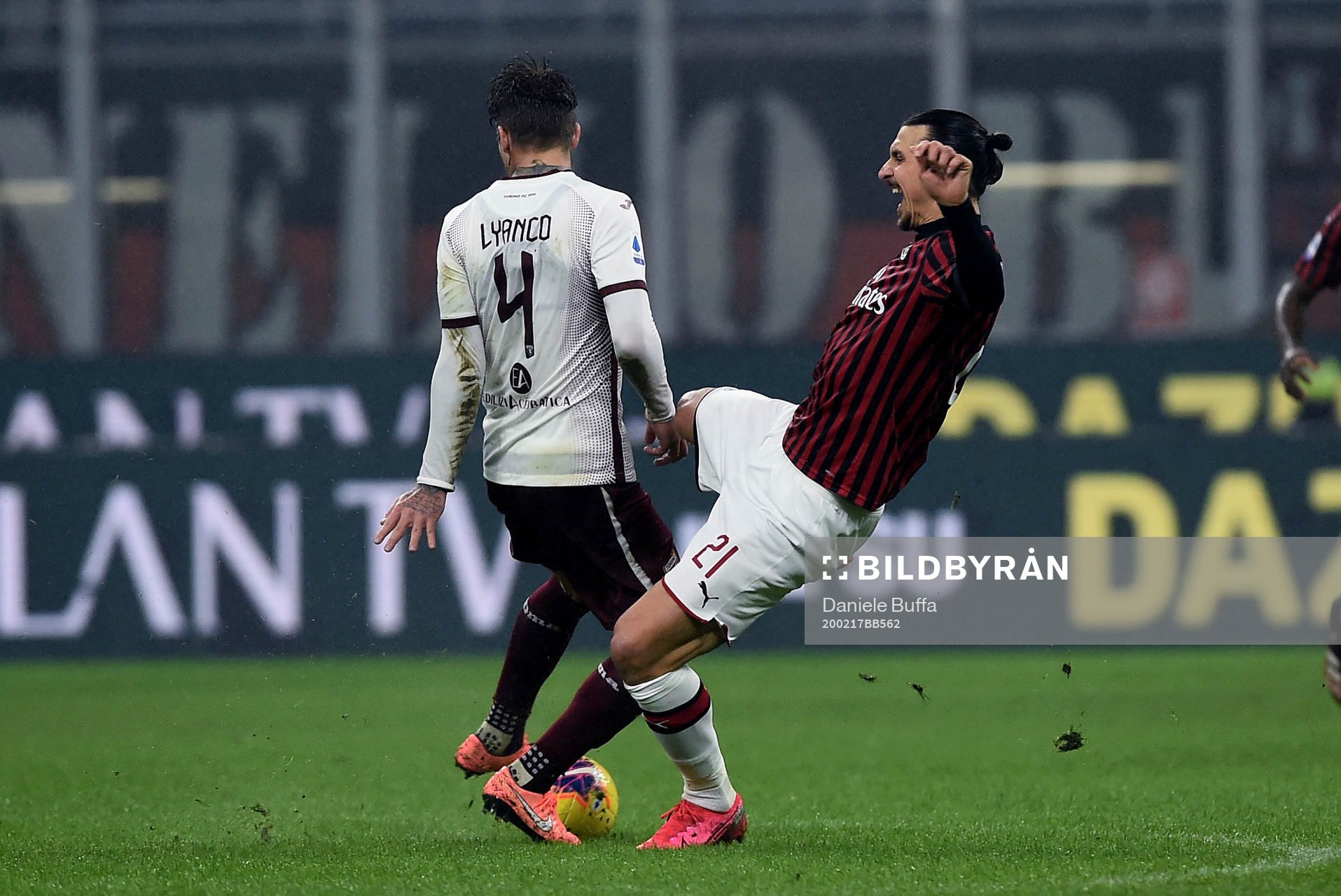 Zlatan Ibrahimovic of Milan against Lyanco Evangelista