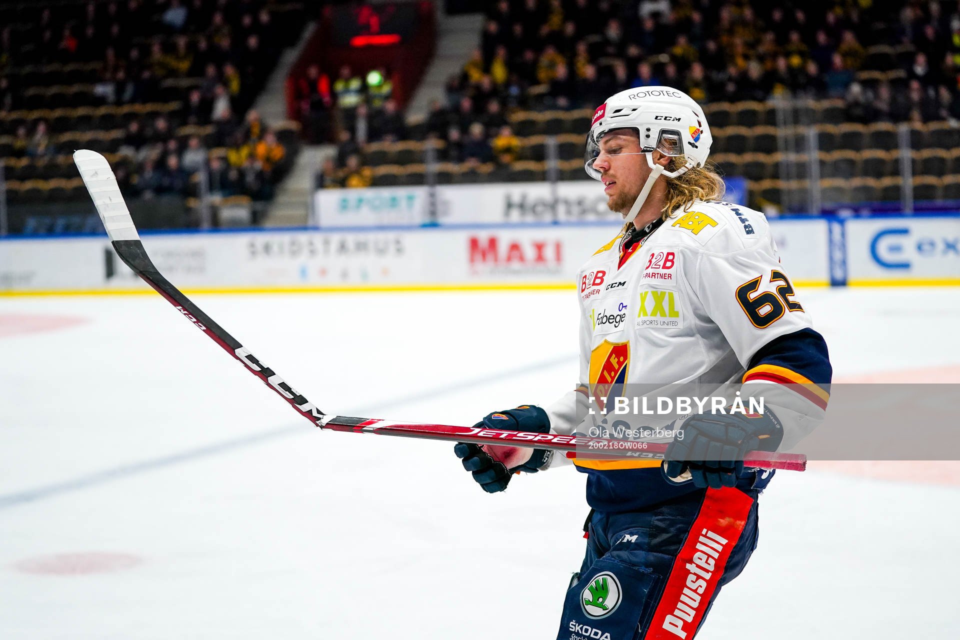 Djurgårdens Manuel Ågren med avbruten klubba