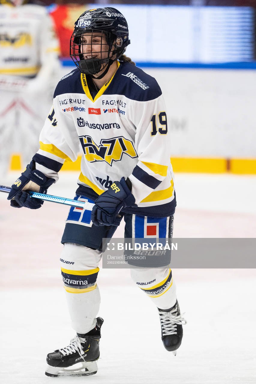 HV71s Kaitlyn Tougas