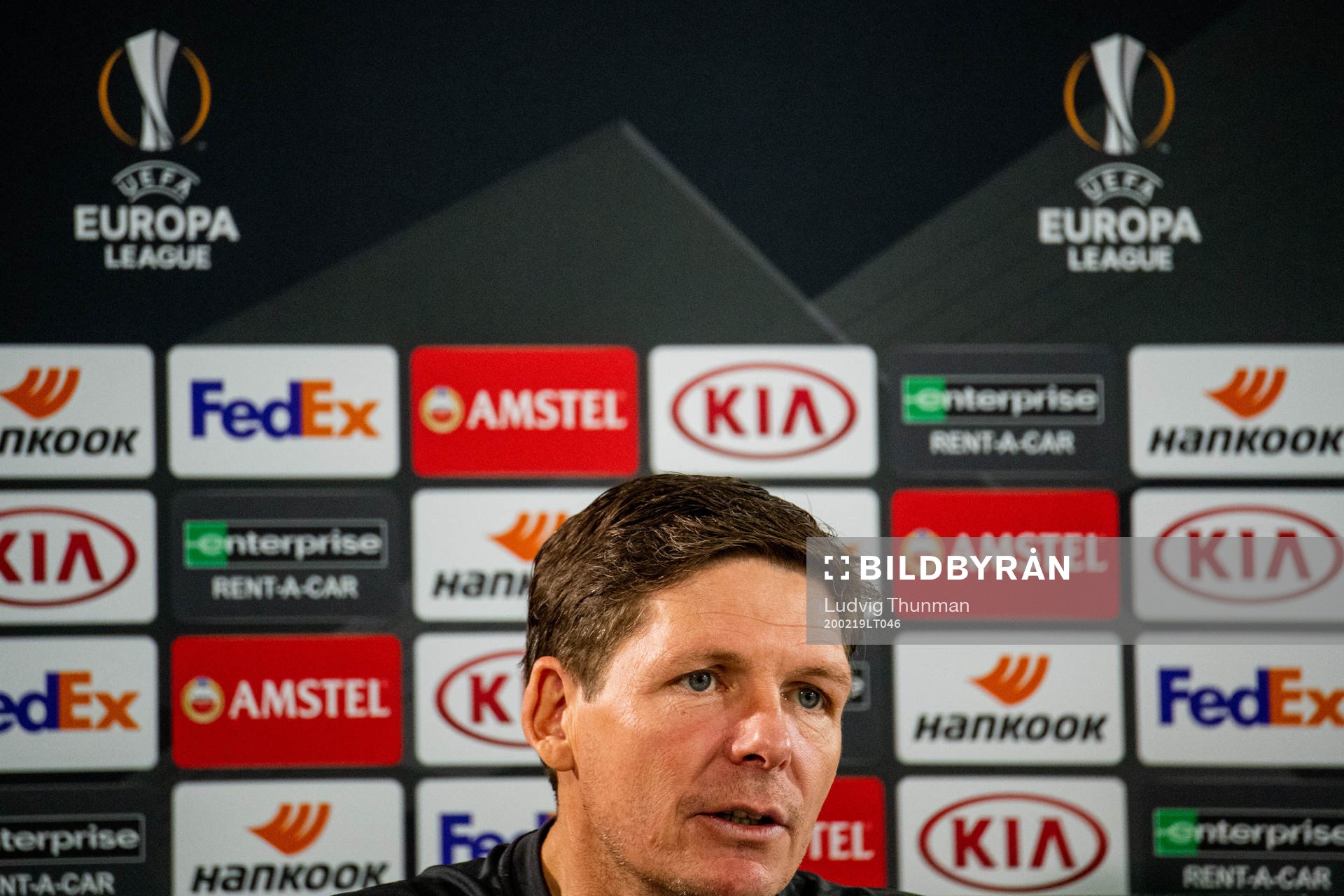 Head coach Oliver Glaser