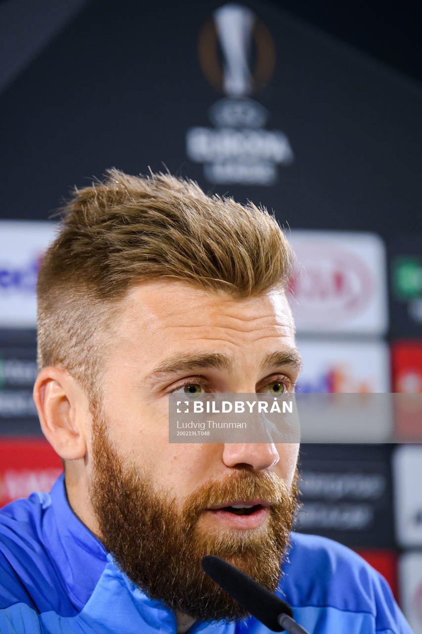 Rasmus Bengtsson at a press conference with Malmö FF