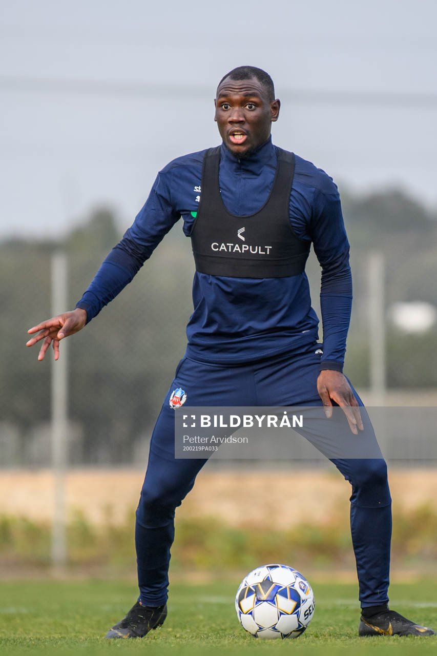 Ravy Tsouka