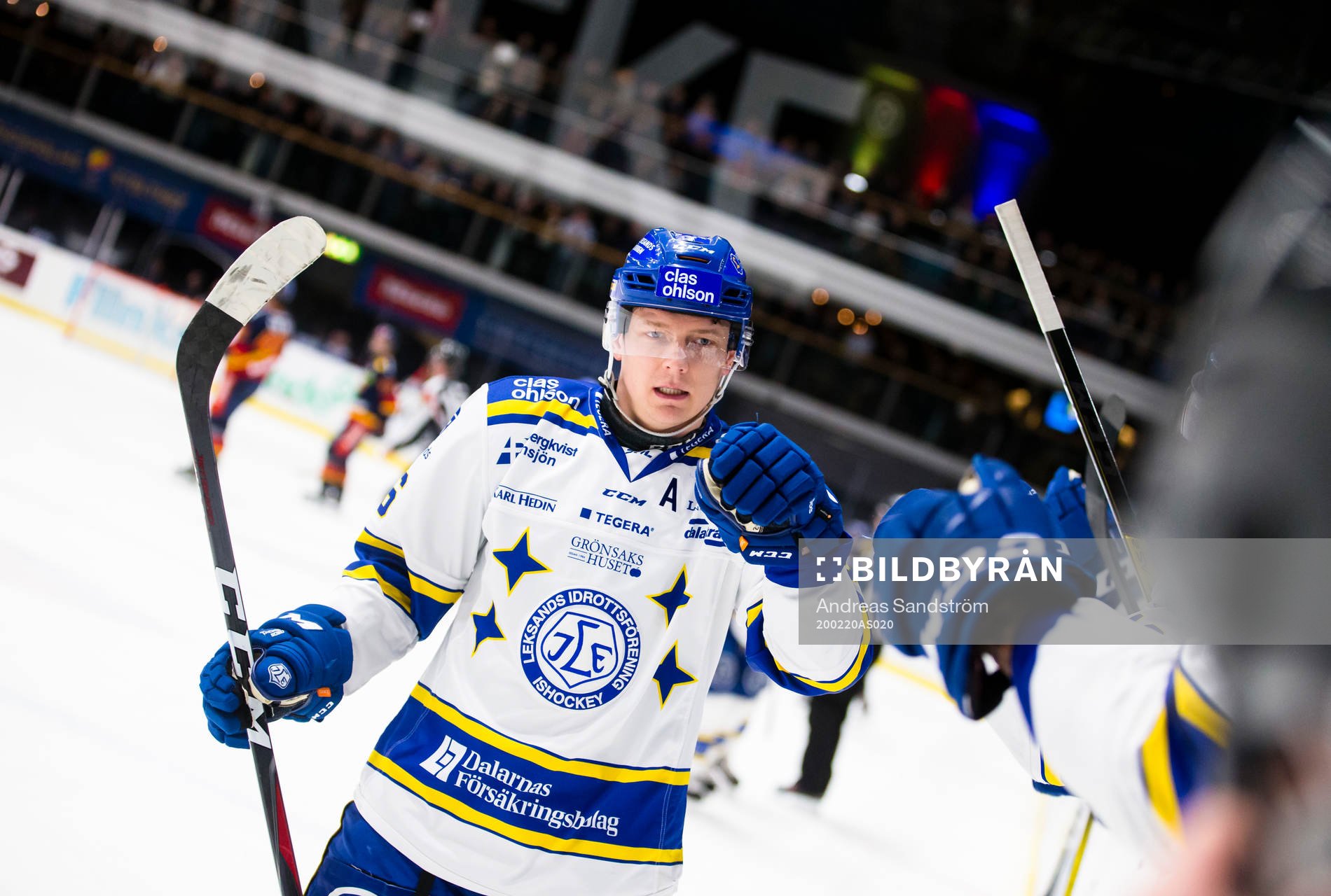 Leksands Patrik Zackrisson gör 1-1 och jublar med