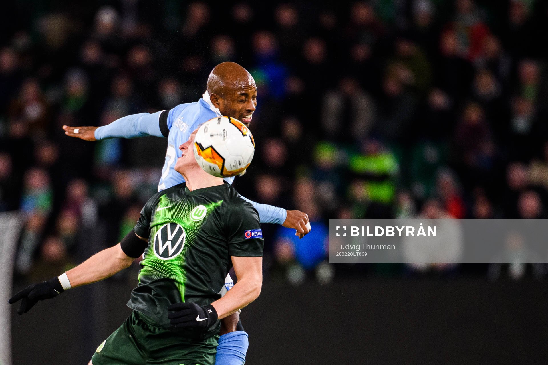 Xaver Schlager of Wolfsburg and Fouad Bachirou of Malmö FF