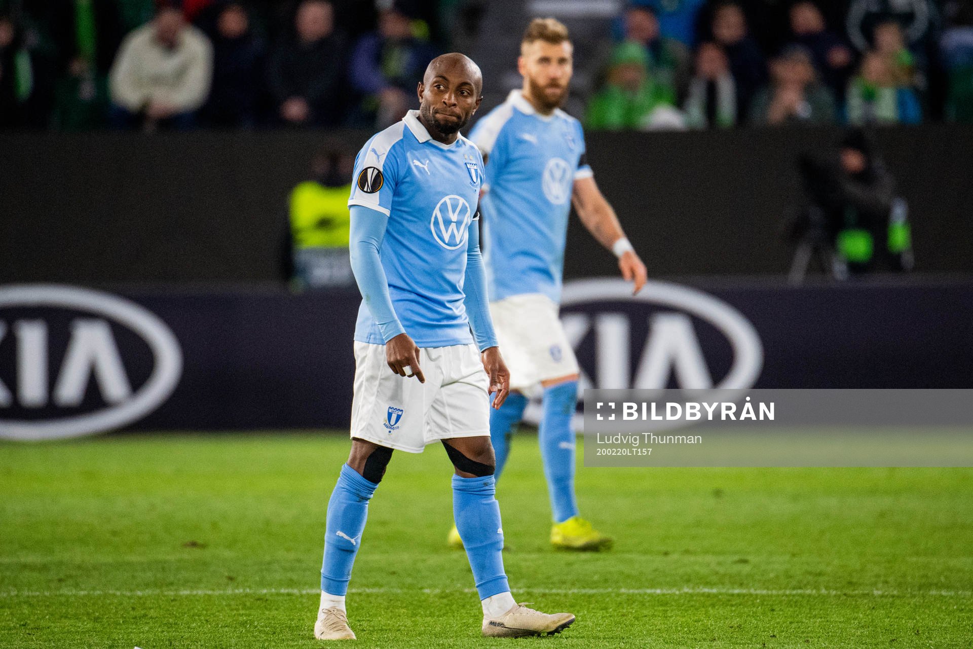 Isaac Kiese Thelin and Rasmus Bengtsson of Malmö FF