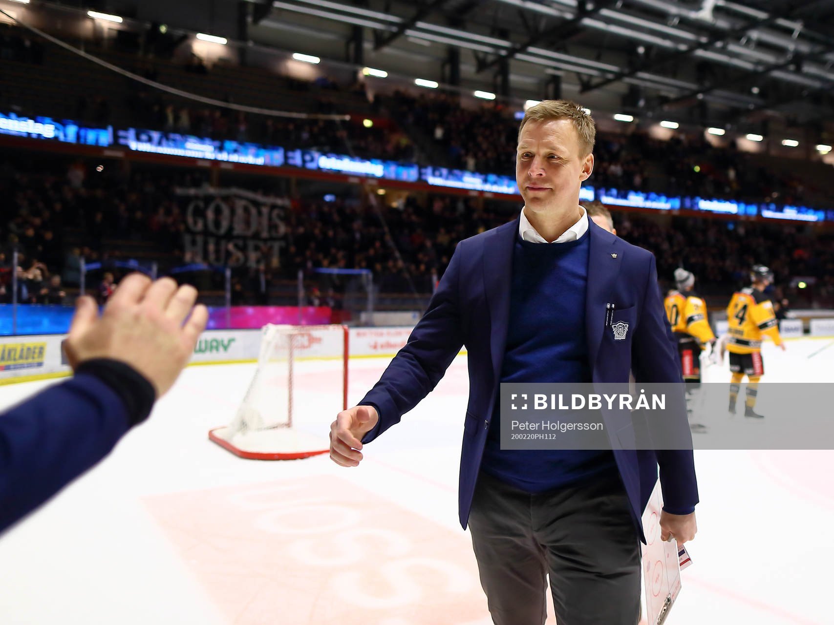 Linköpings tränare Bert Robertsson jublar