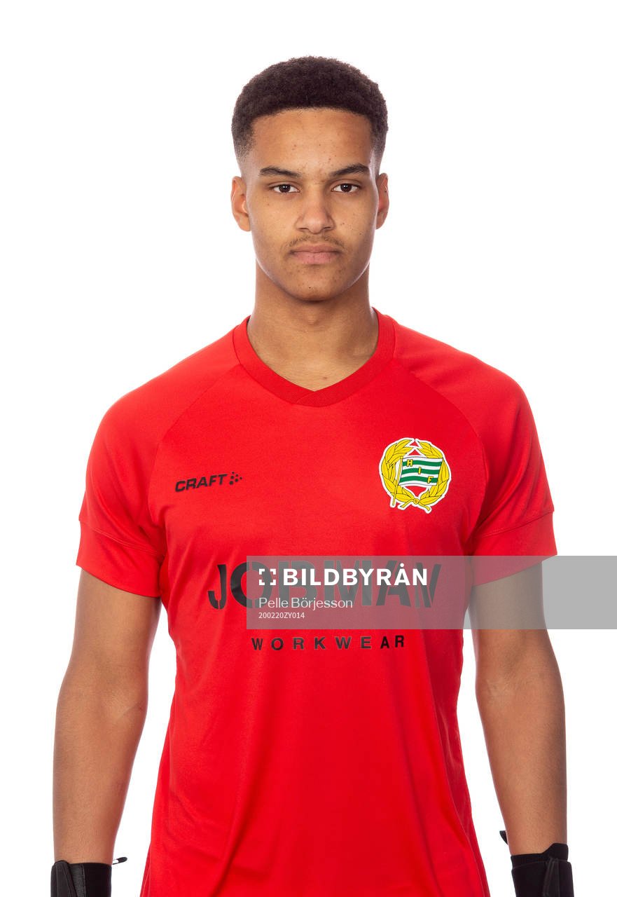 Hammarbys målvakt Oliver Dovin