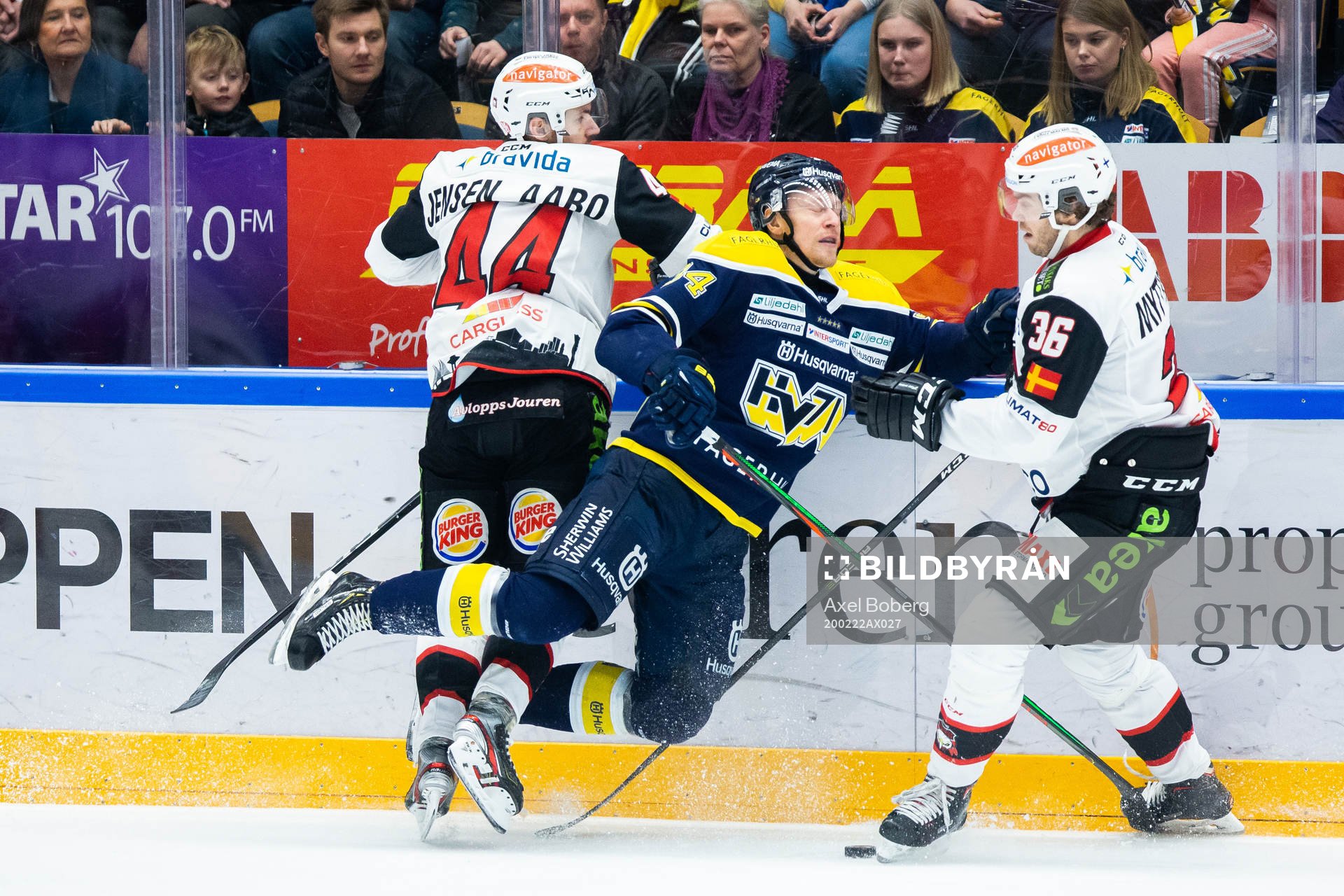 Malmö Redhawks Jesper Jensen Aabo och Matias Myttynen samt