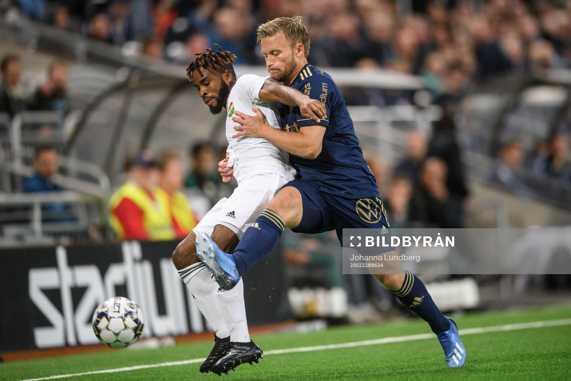 Djurgårdens Nicklas Bärkroth och Dalkurds John Junior
