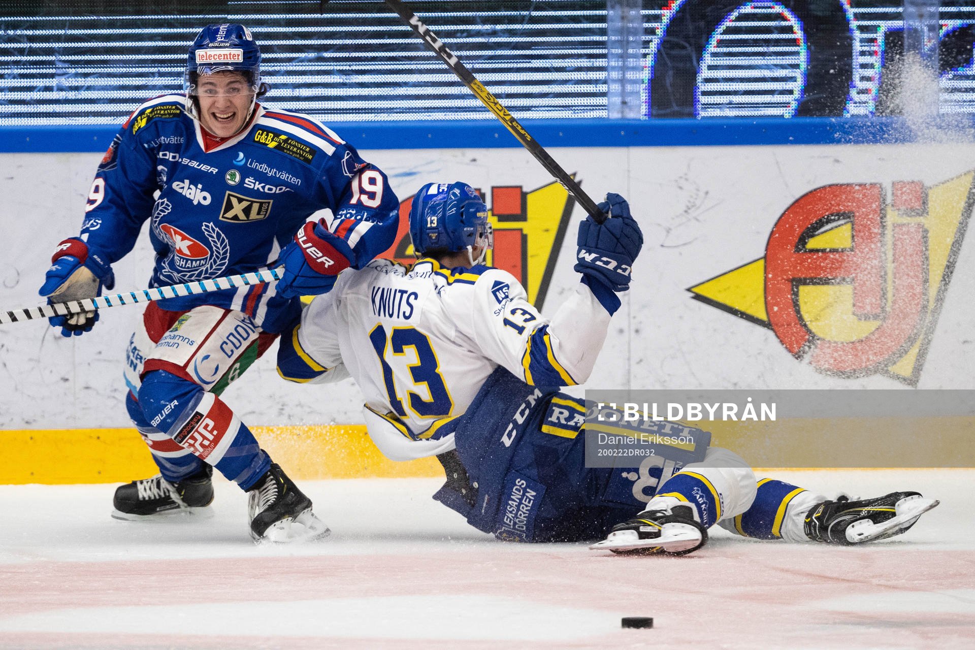 Oskarshamns Tyler Kelleher och Leksands Jon Knuts