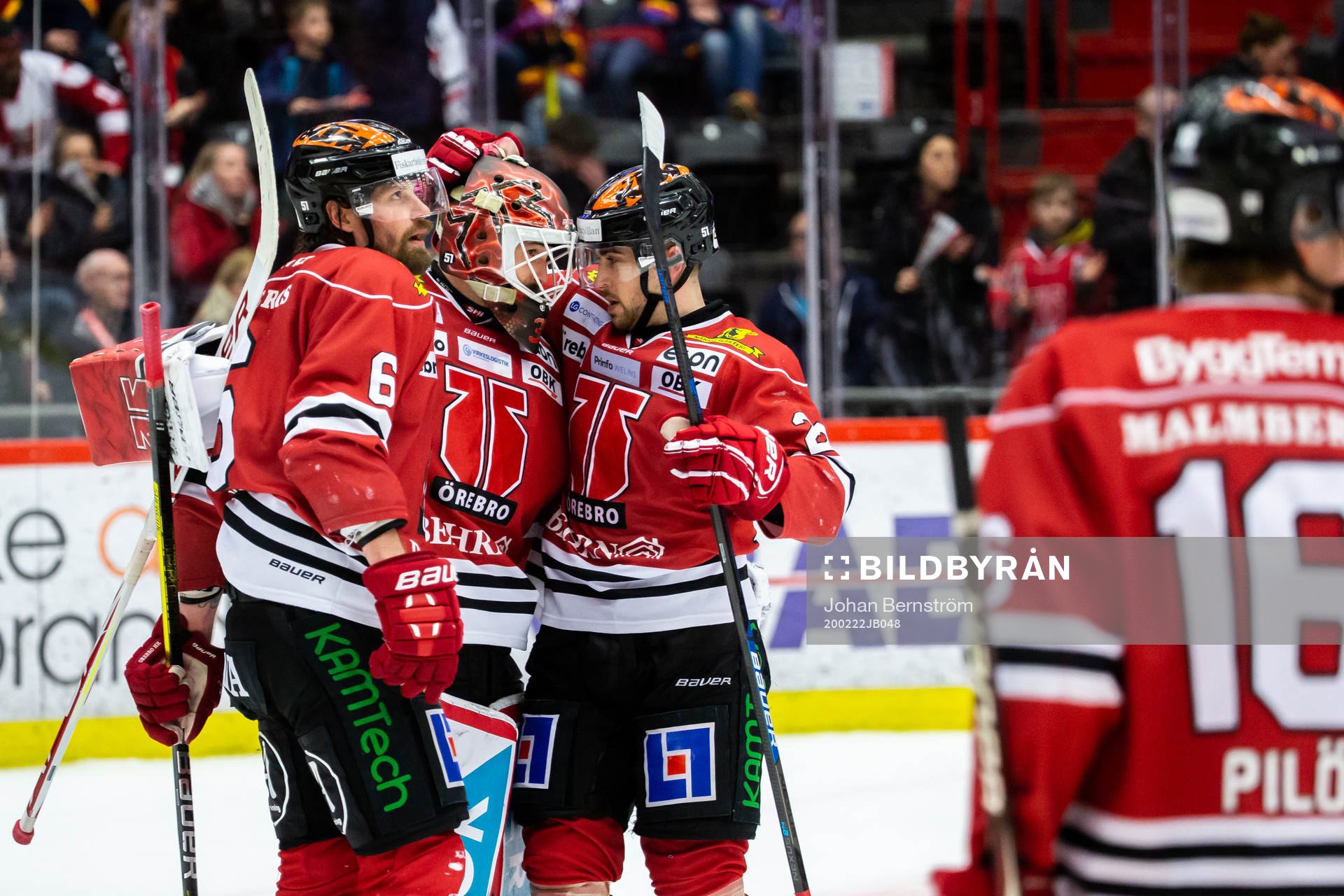 Örebros målvakt Dominik Furch, Stefan Warg och Jonathan
