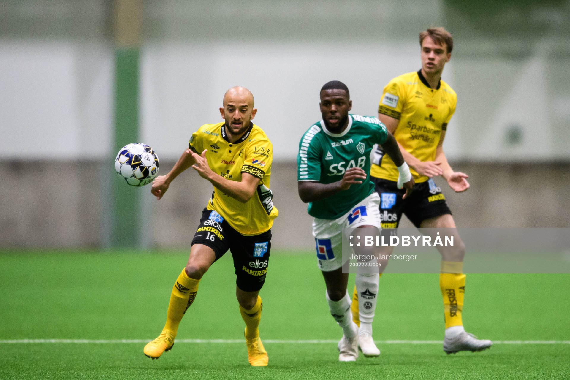 Elfsborgs Robert Gojani och Brages Christian Kouakou