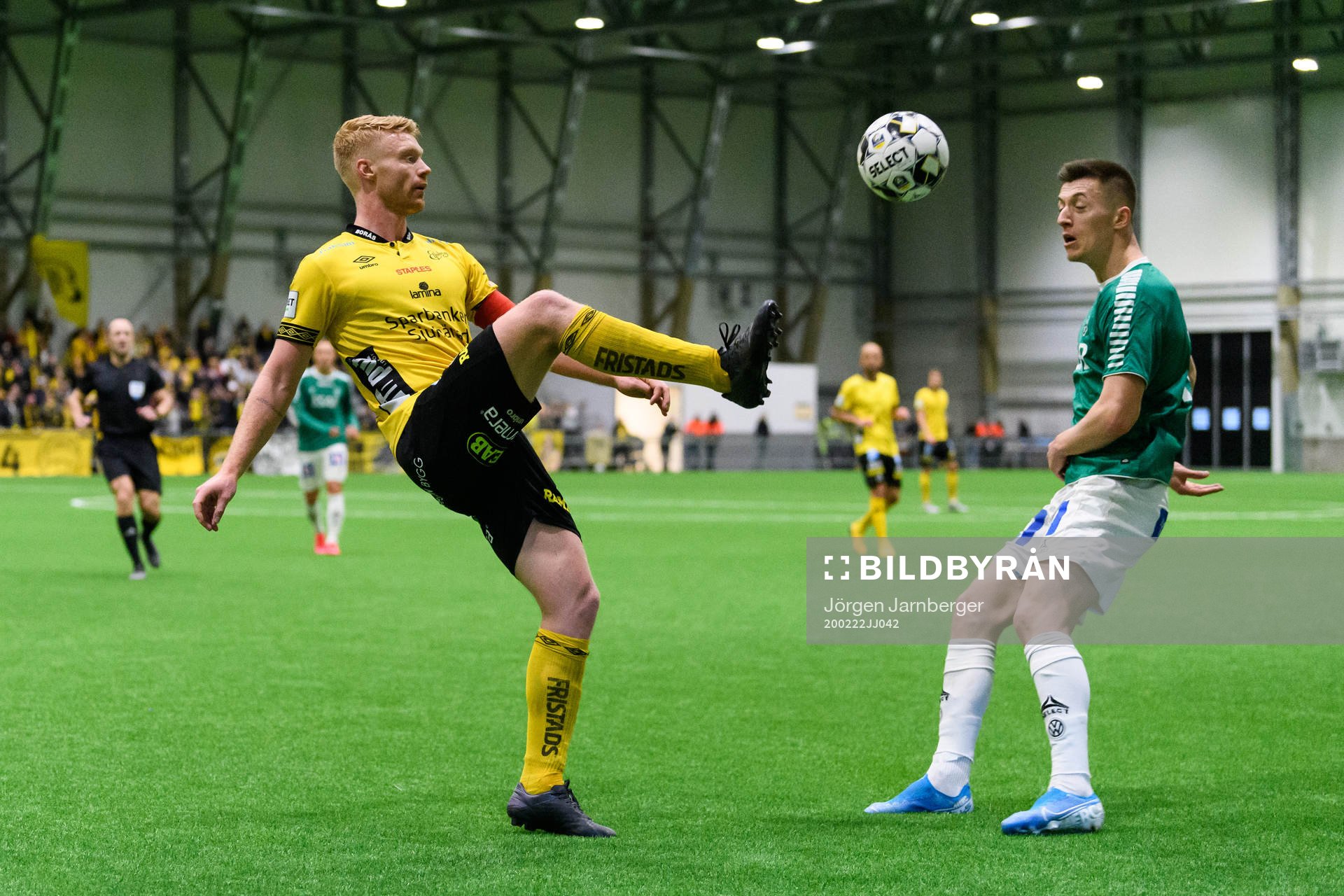 Elfsborgs Sivert Heltne Nilsen och Brages Leonard Pllana