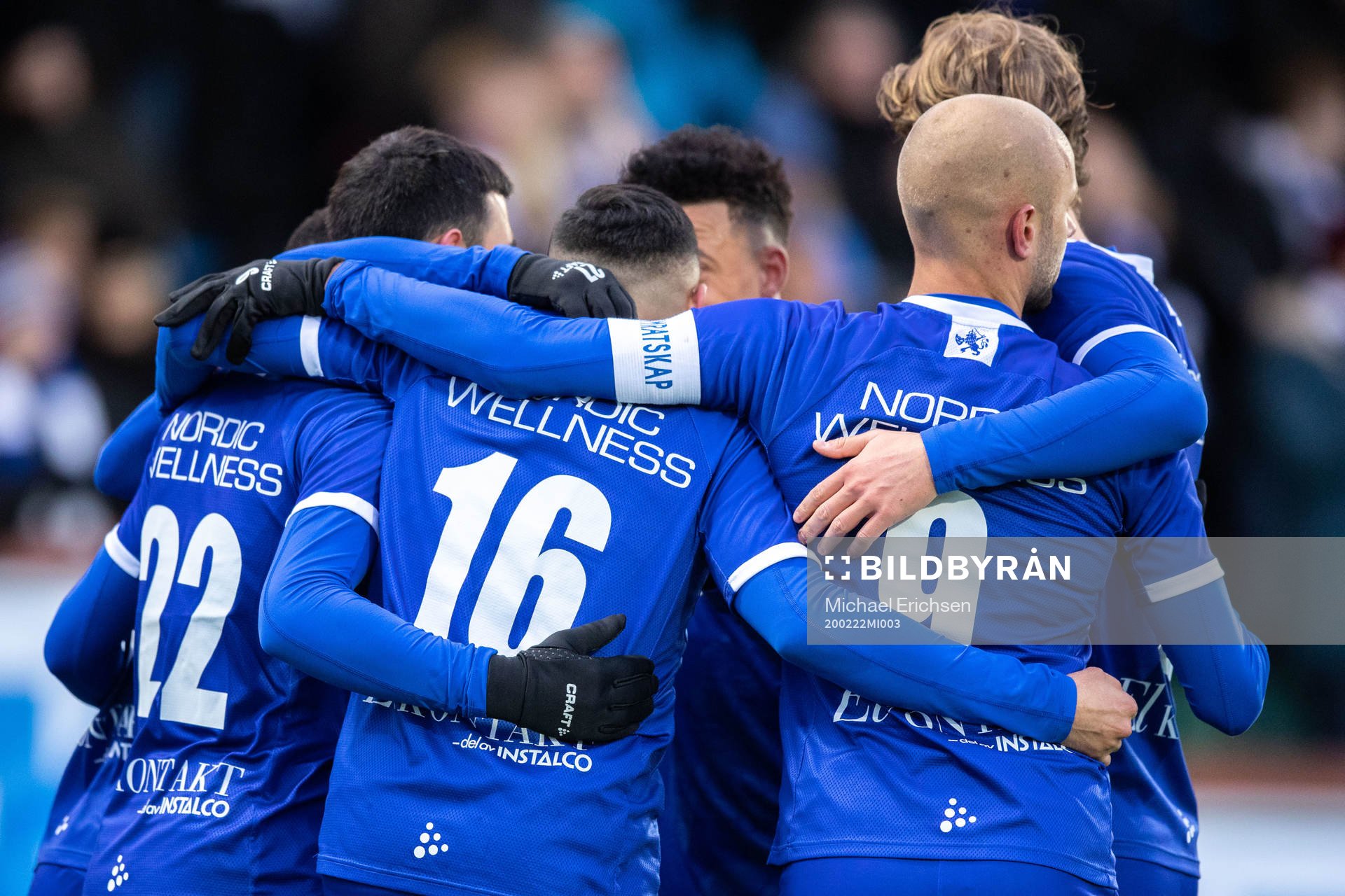 IFK Göteborgs Giorgi Kharaishvili jublar med lagkamrater