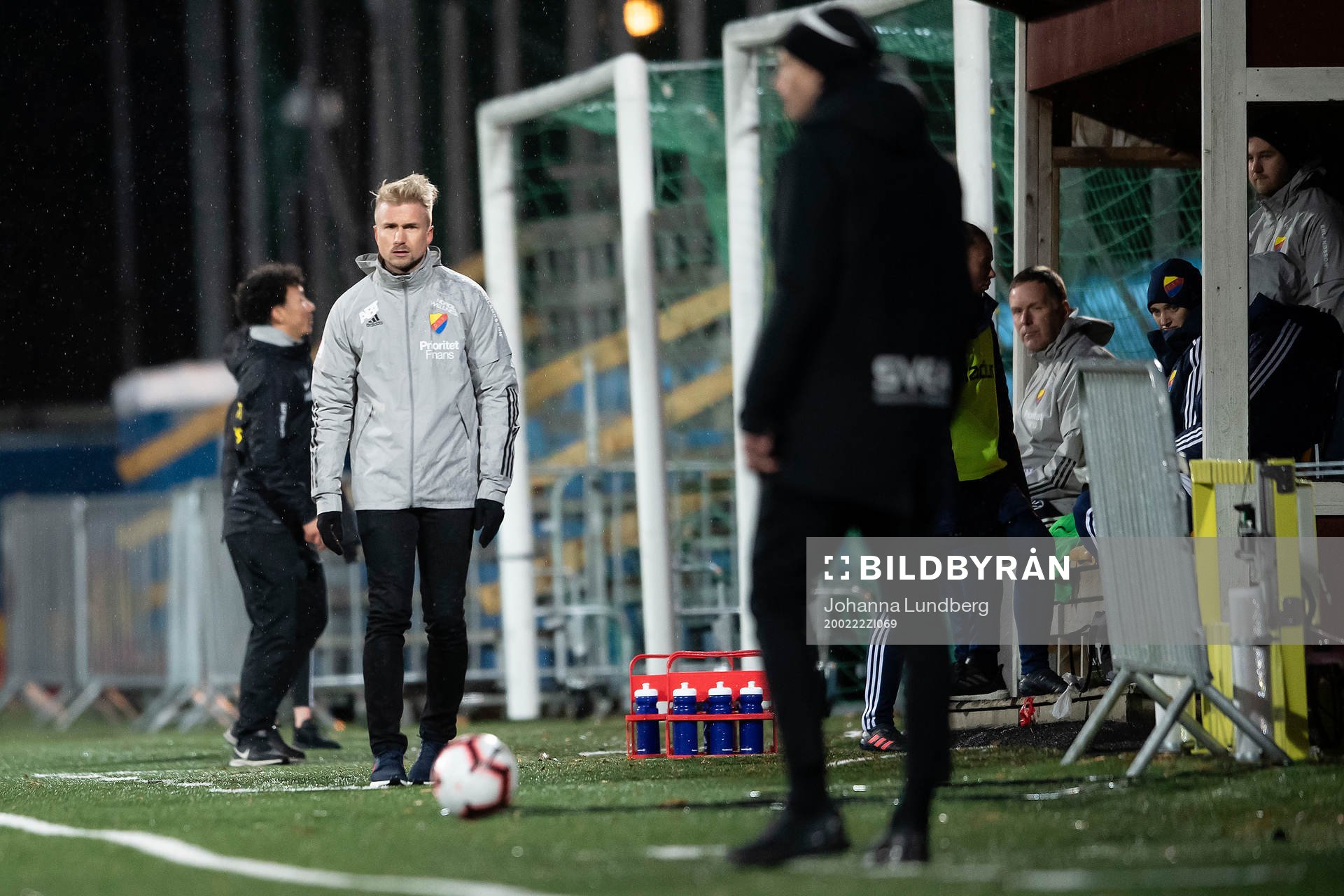Djurgårdens tränare Pierre Fondin  under fotbollsmatchen i Svenska Cupen mellan AIK och Djurgården den 22 februari 2020 i Stockholm. 