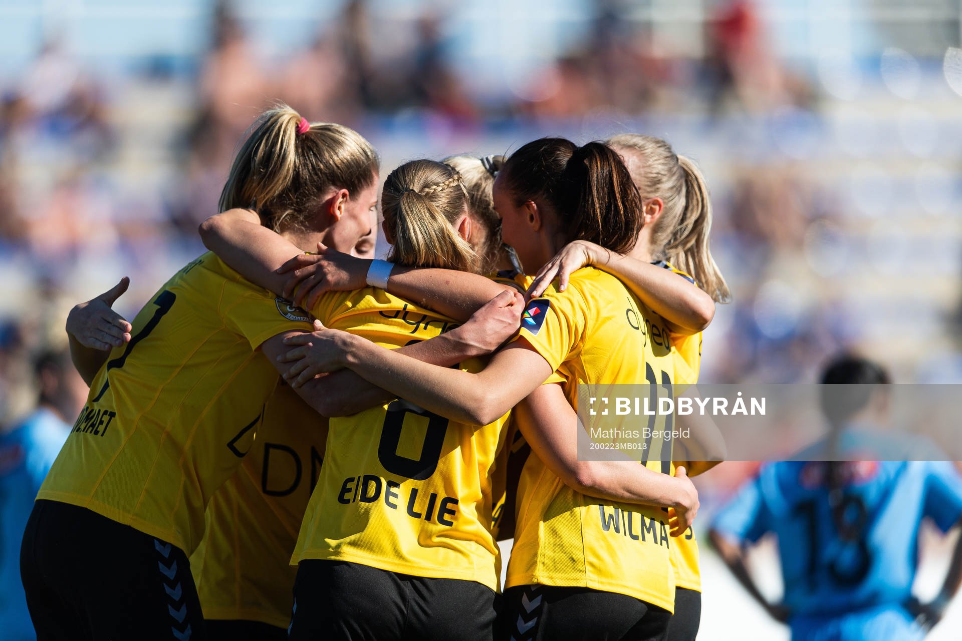 Nora Eide Lie of LSK Kvinner celebrates with team mates