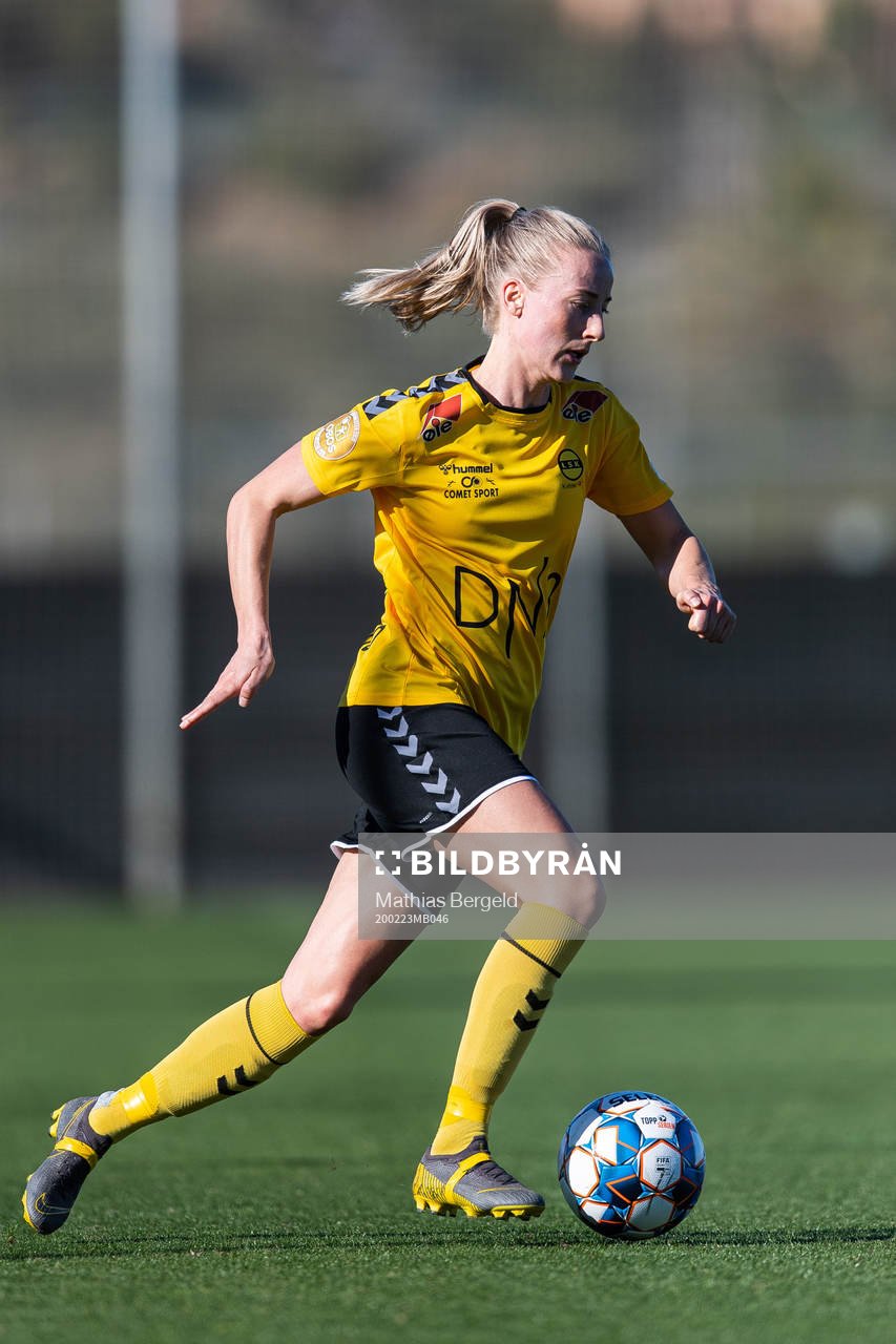 Anja Sønstevold of LSK Kvinner