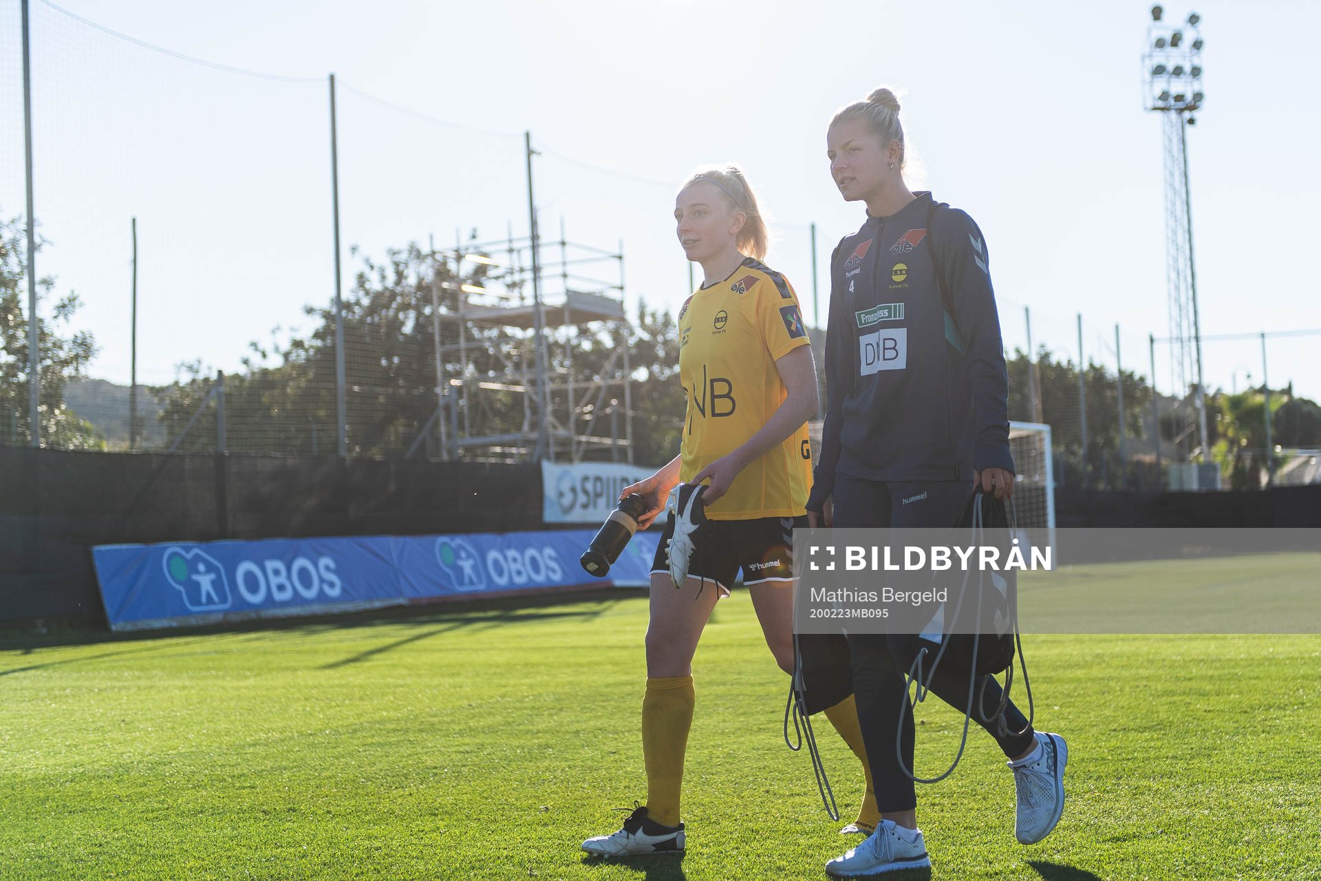 Ina Gausdal and Nora Egenes of LSK Kvinner