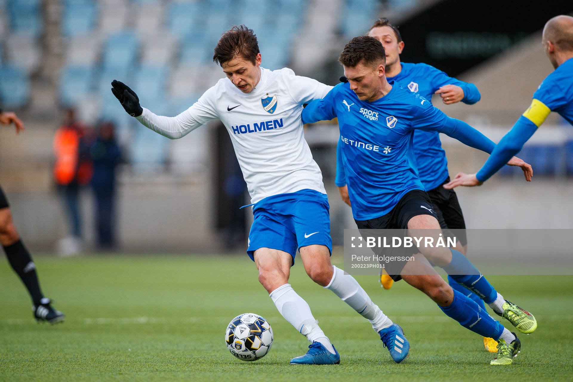 IFK Norrköpings Simon Thern och Halmstads Samuel Kroon