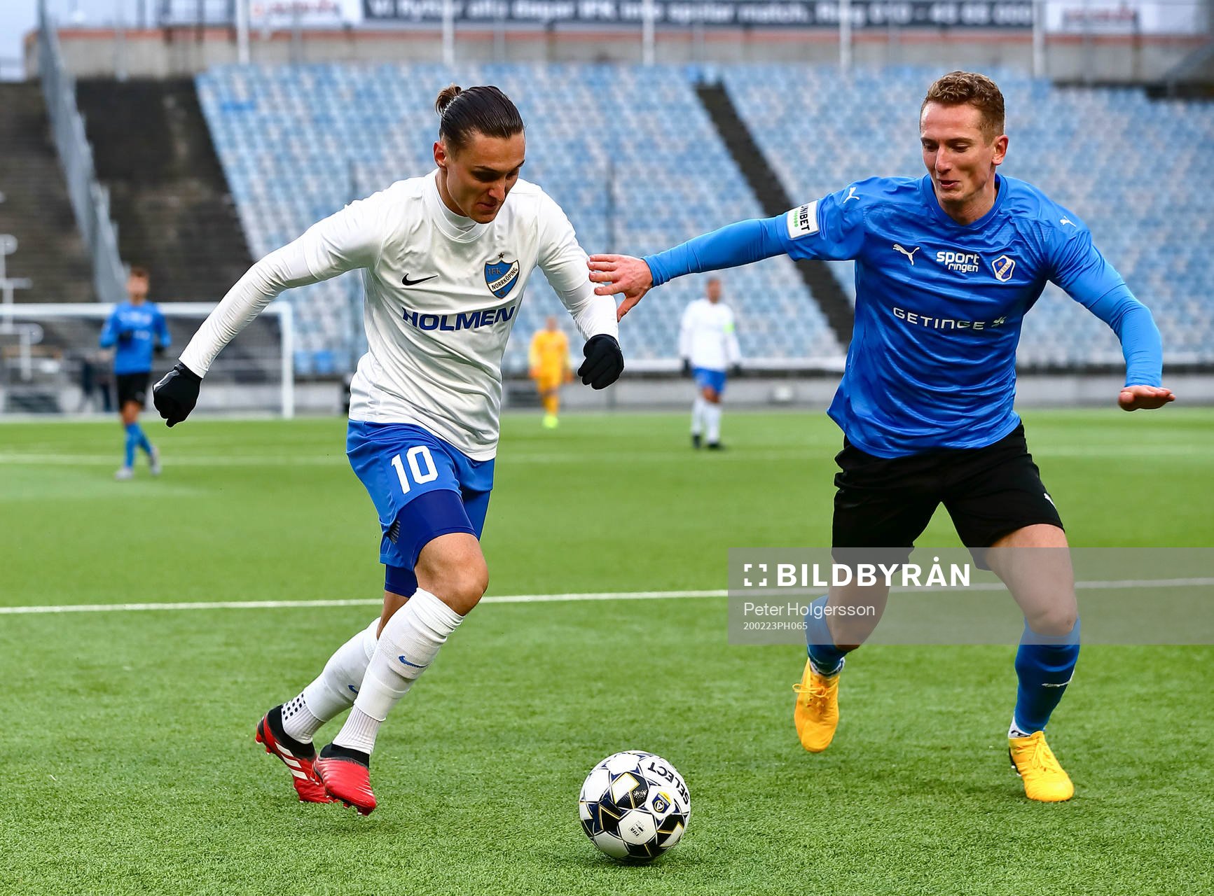 IFK Norrköpings Jonathan Levi och Halmstads Andreas
