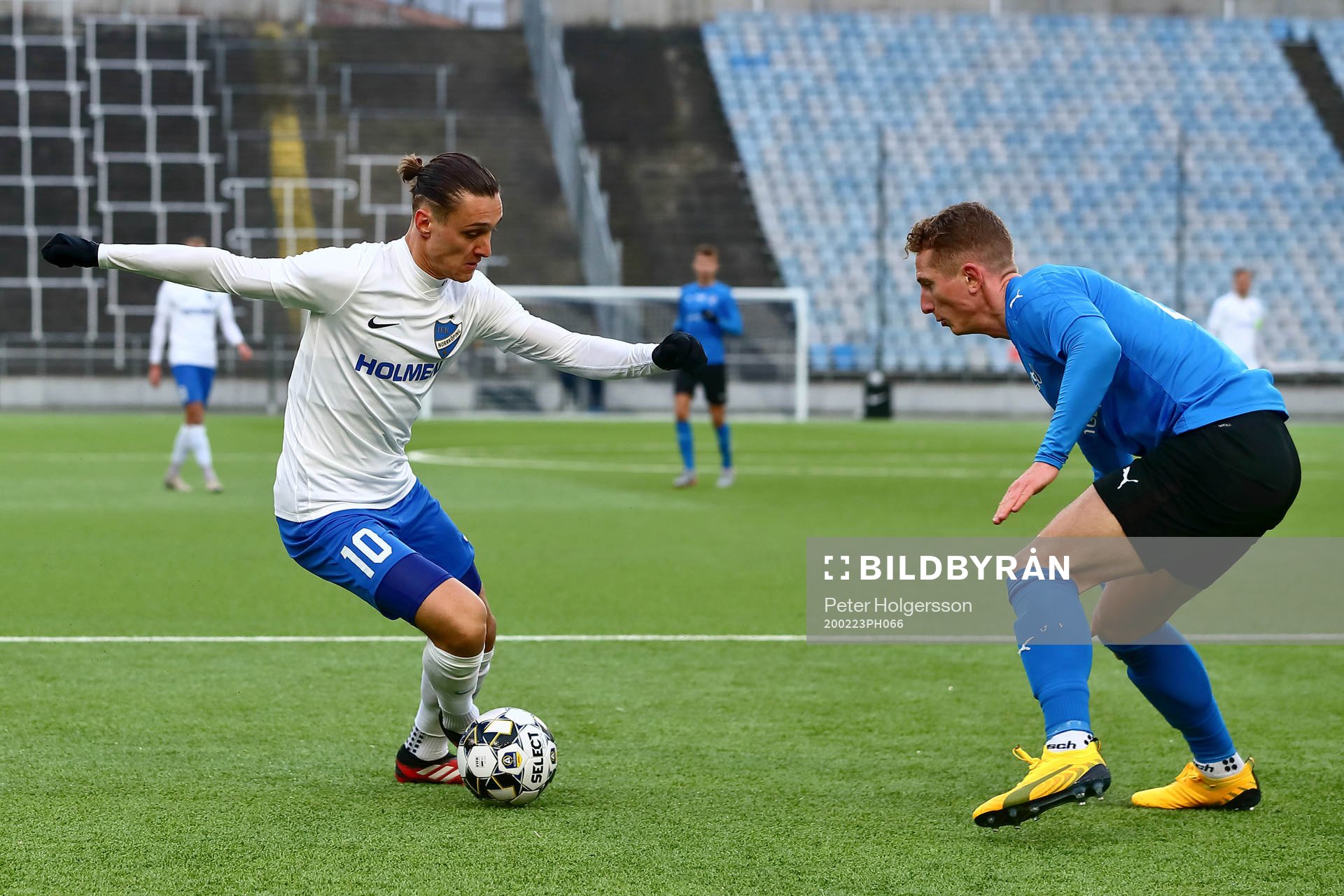 IFK Norrköpings Jonathan Levi och Halmstads Andreas