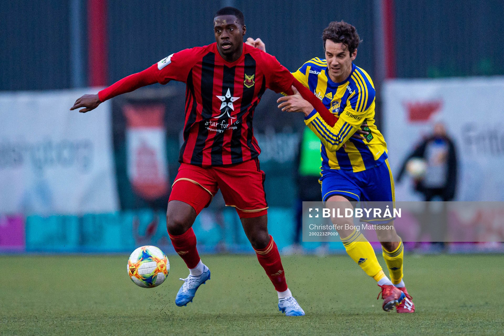 Östersunds Isak Ssewankambo och Eskilsminnes Filip Egger