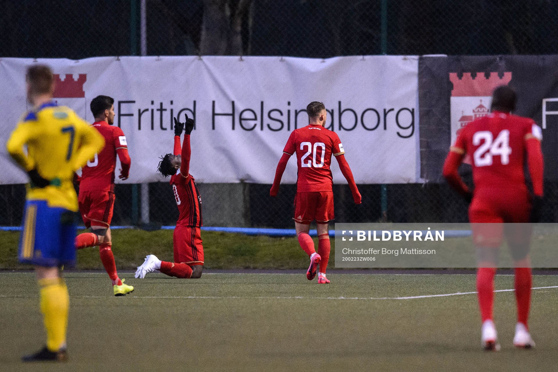 Östersunds Jordan Attah Kadiri jublar