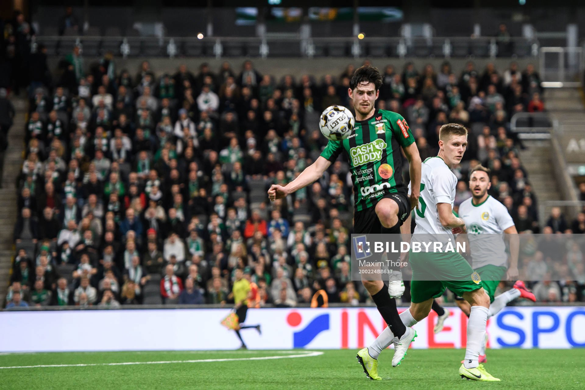 Varbergs Robin Tranberg och Hammarbys Aron Johannsson