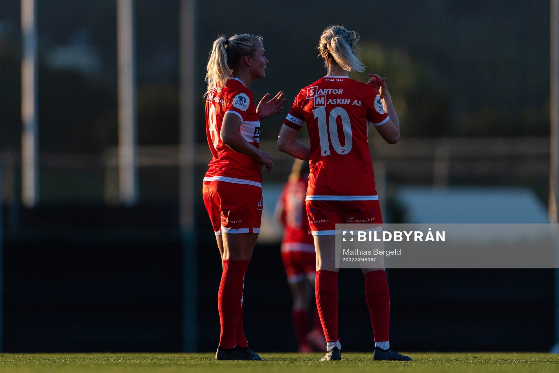 Guro Bergsvand and Ingrid Spord of Sandviken