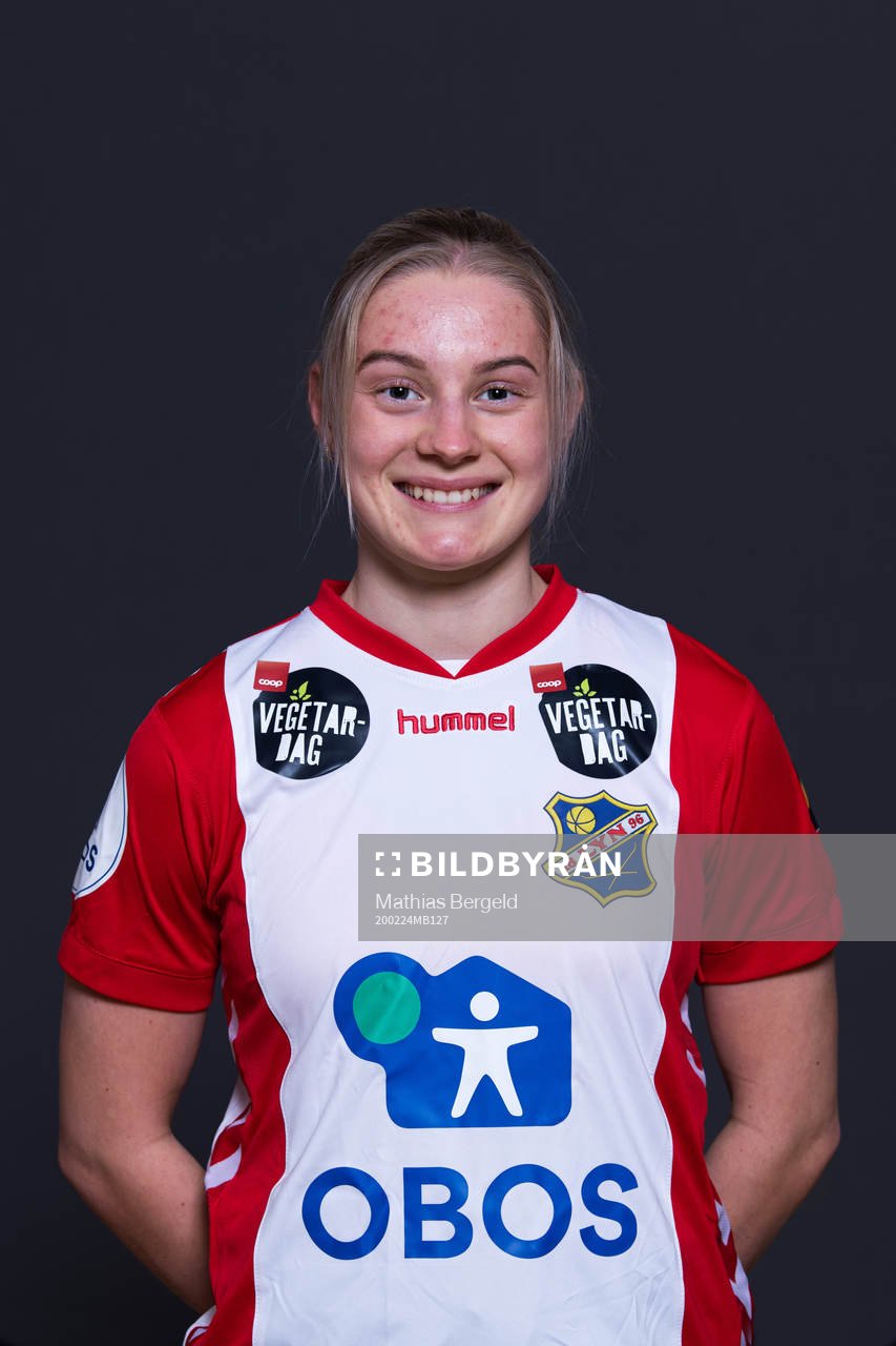 Runa Lillegård of Lyn poses for a portrait