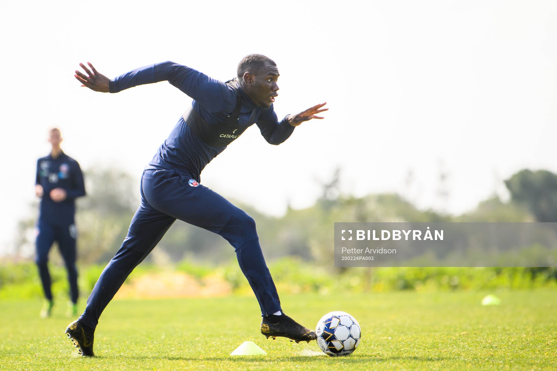 Ravy Tsouka