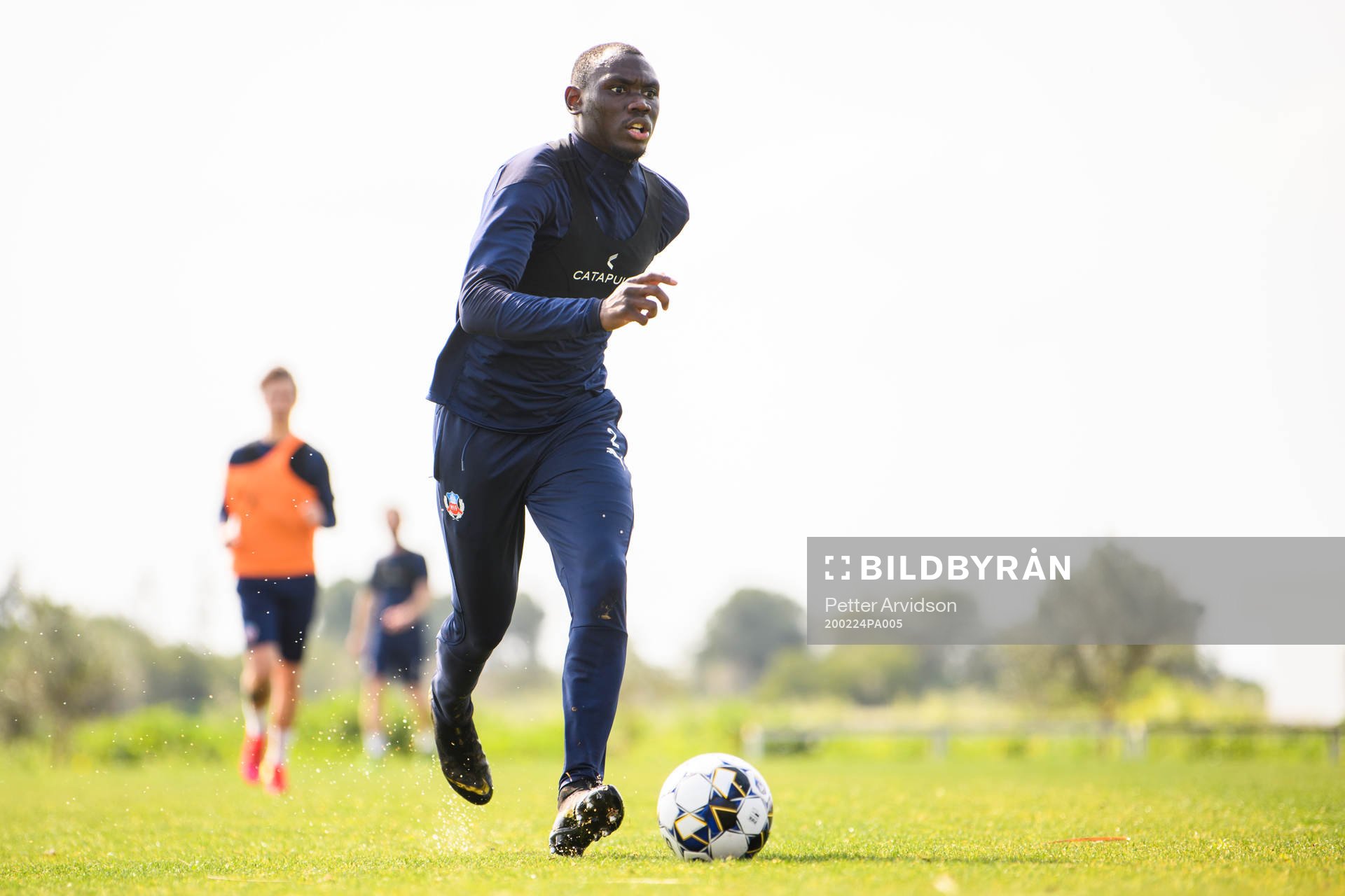 Ravy Tsouka