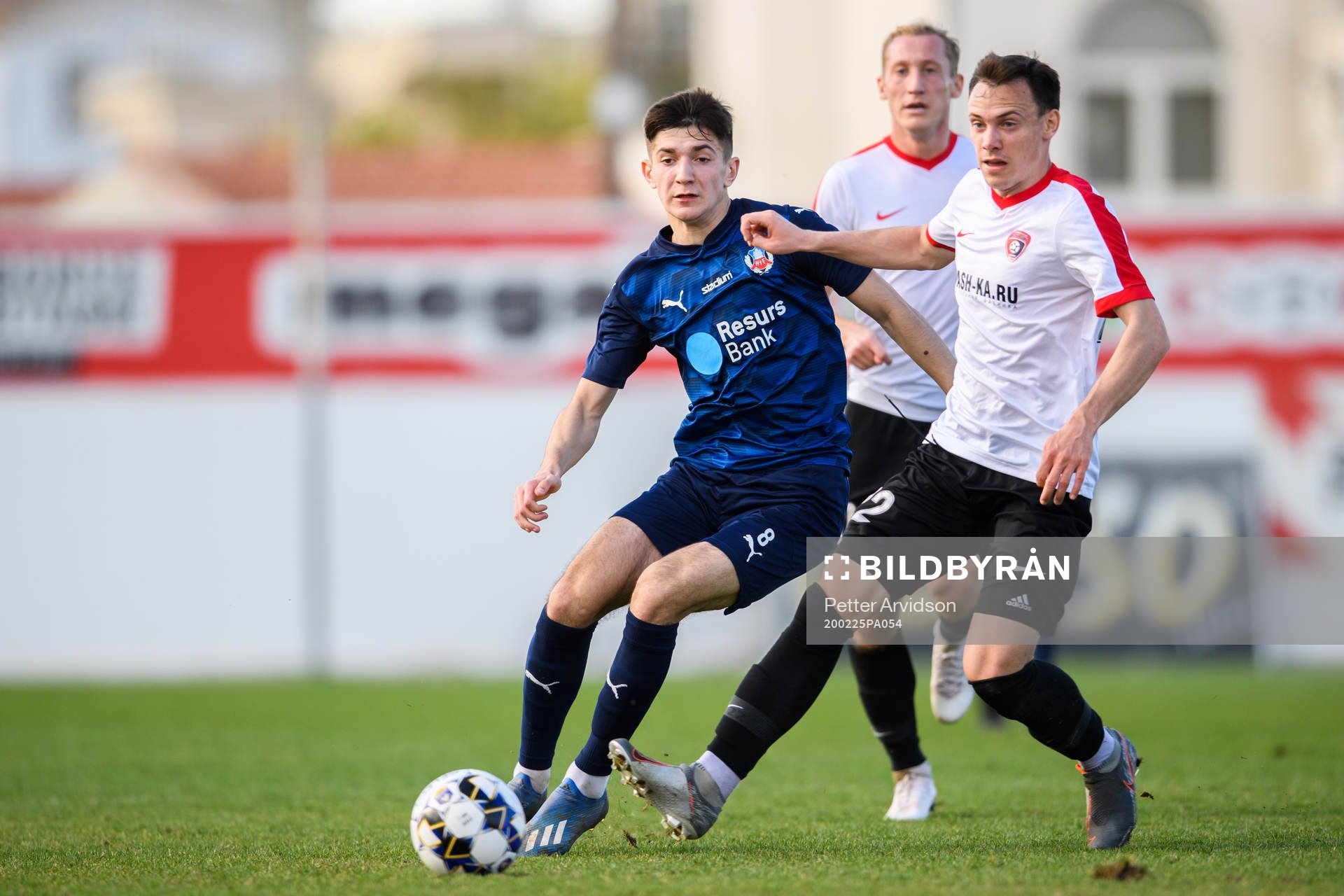 Helsingborgs Armin Gigovic och Tekstilshchiks Aleksandr