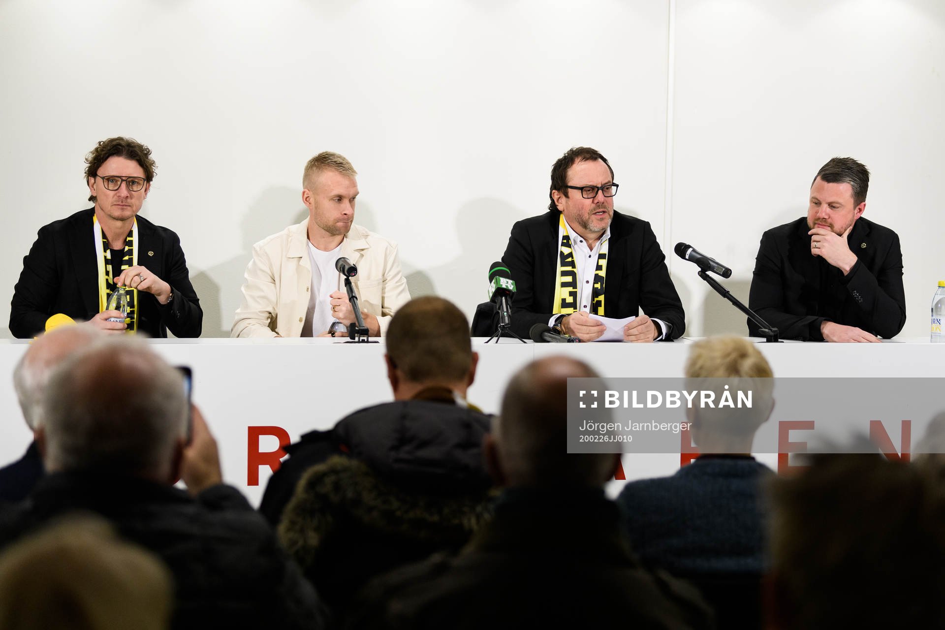 klubbchef Stefan Andreasson, Johan Larsson, ordförande