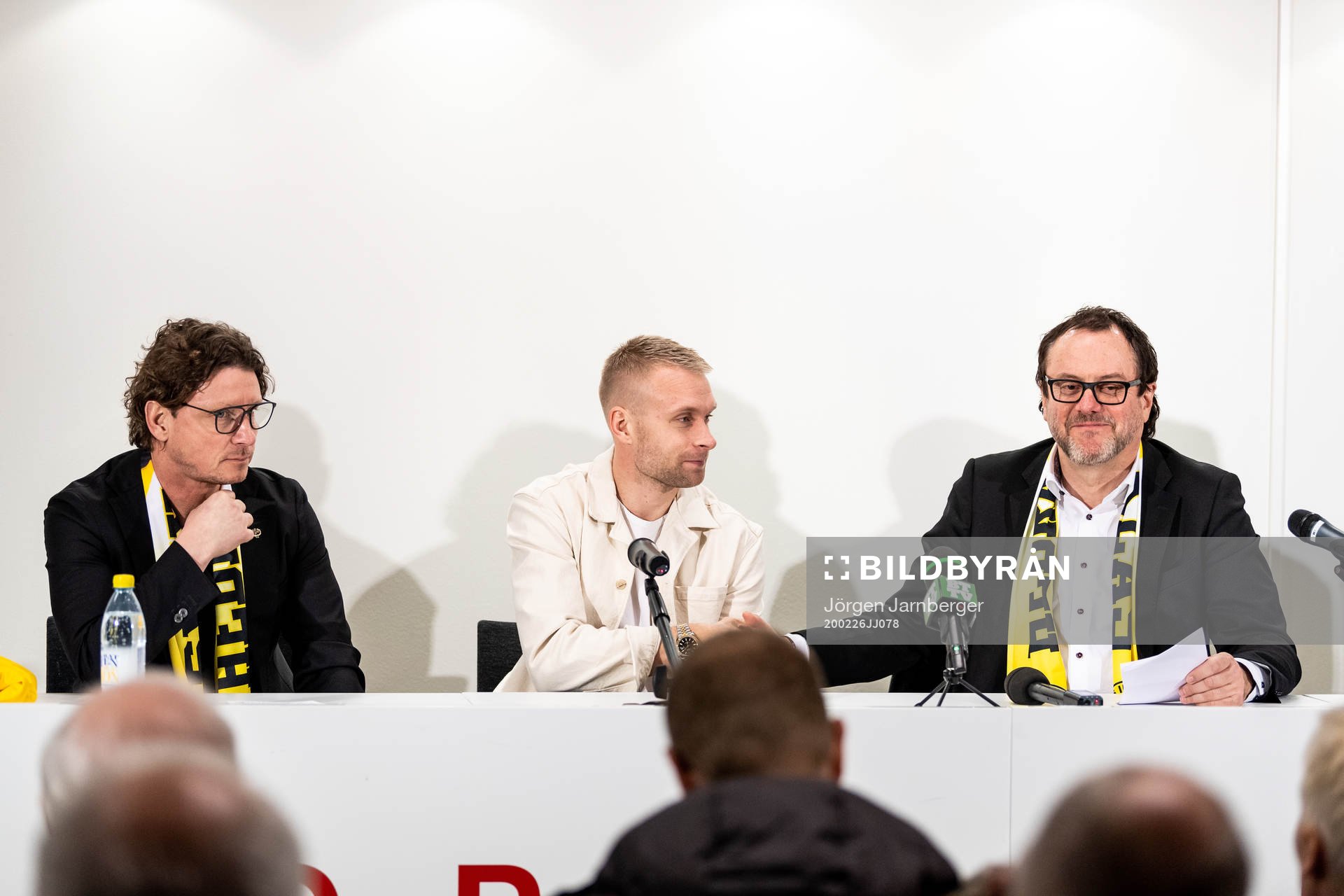 klubbchef Stefan Andreasson, nyförvärvet Johan Larsson