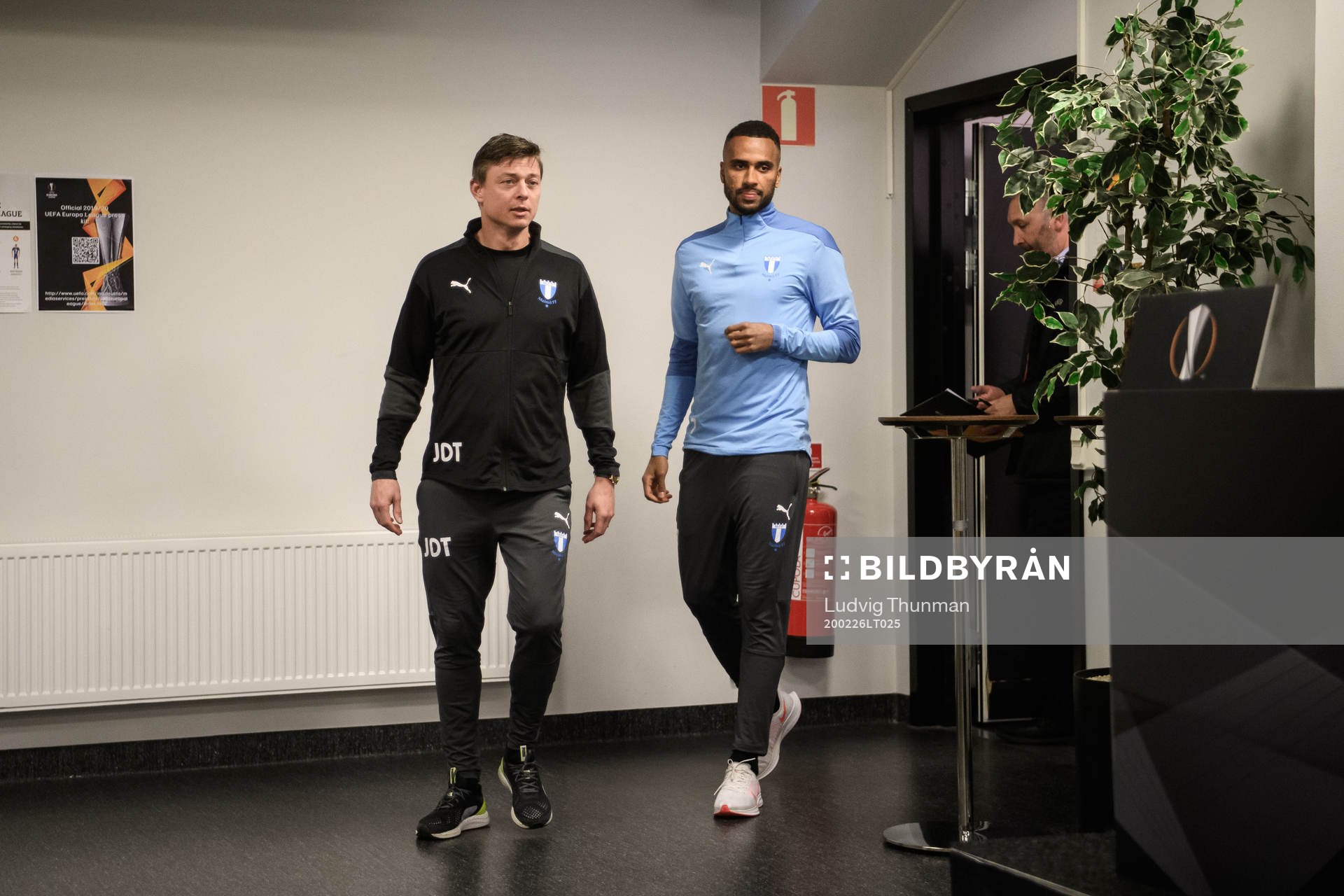 Isaac Kiese Thelin and Jon Dahl Tomasson, head coach,