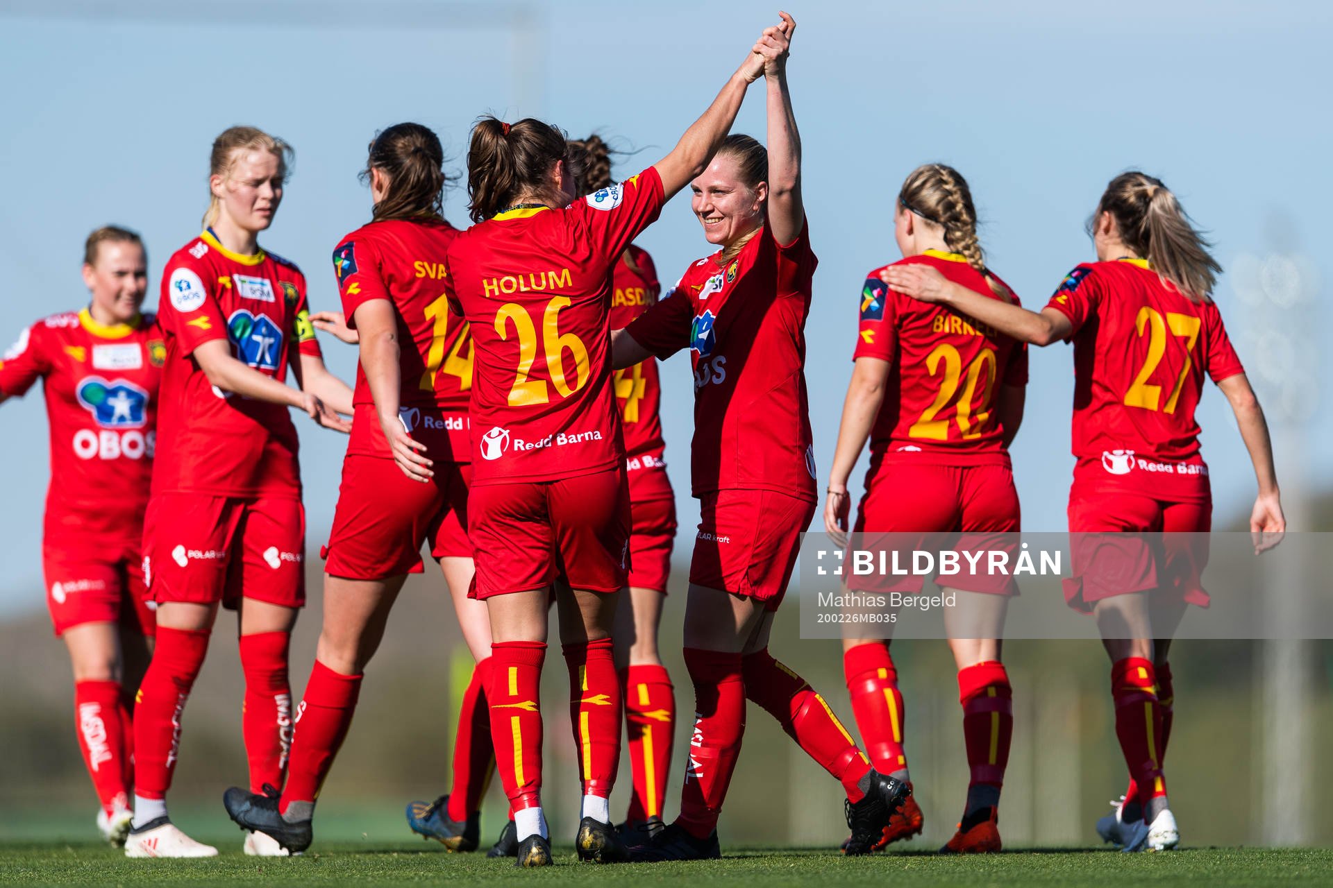 Rebecka Holum celebrate with Linn Huseby of Røa who scored