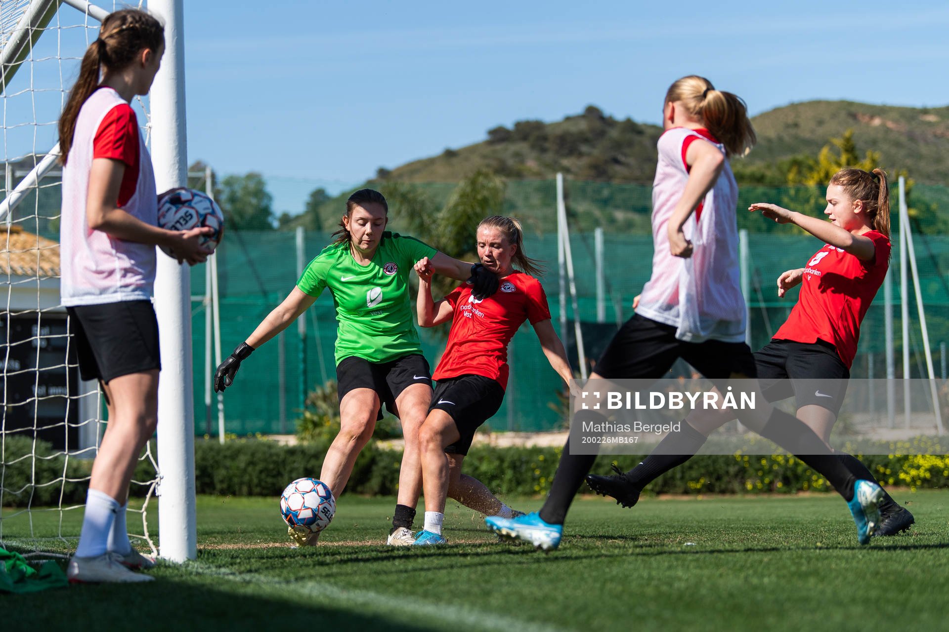 Goalkeeper Andrea Kvamme and Andrine Mo of Arna-Bjørnar during a training session at the Toppserien pre-season camp on February 26, 2020 in La Manga.