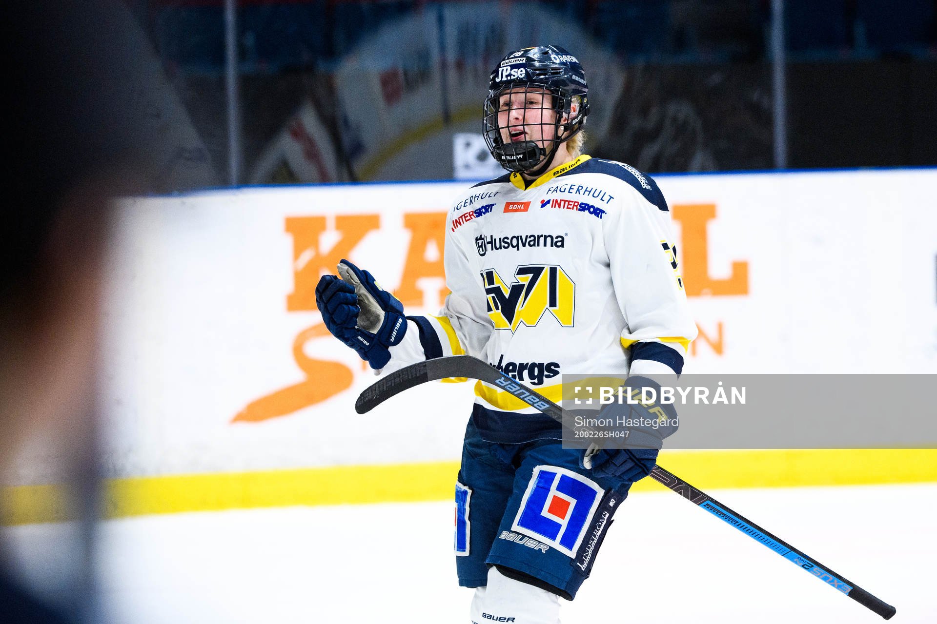 s Jenny Antonsson jublar