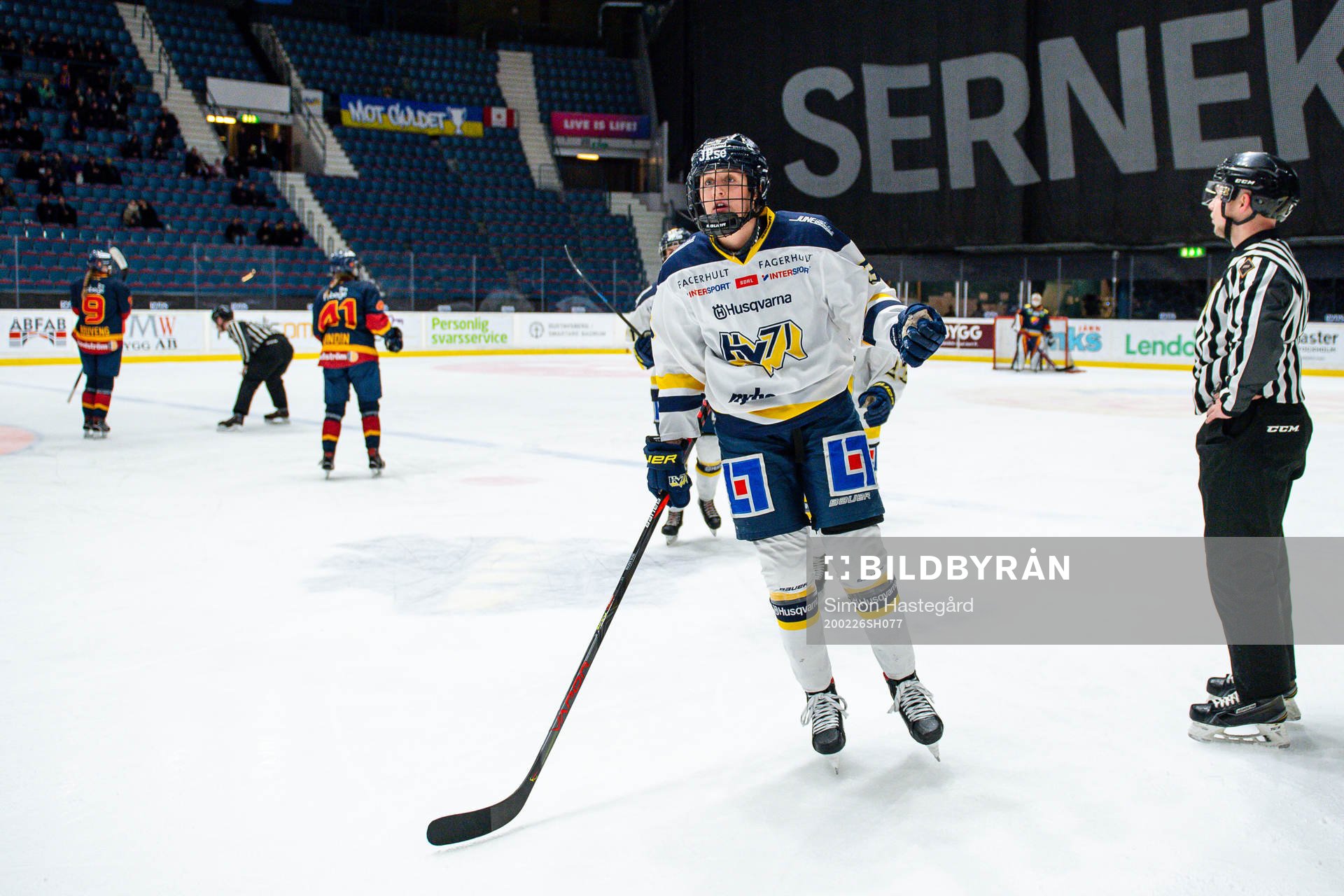 s Hanna Olsson jublar