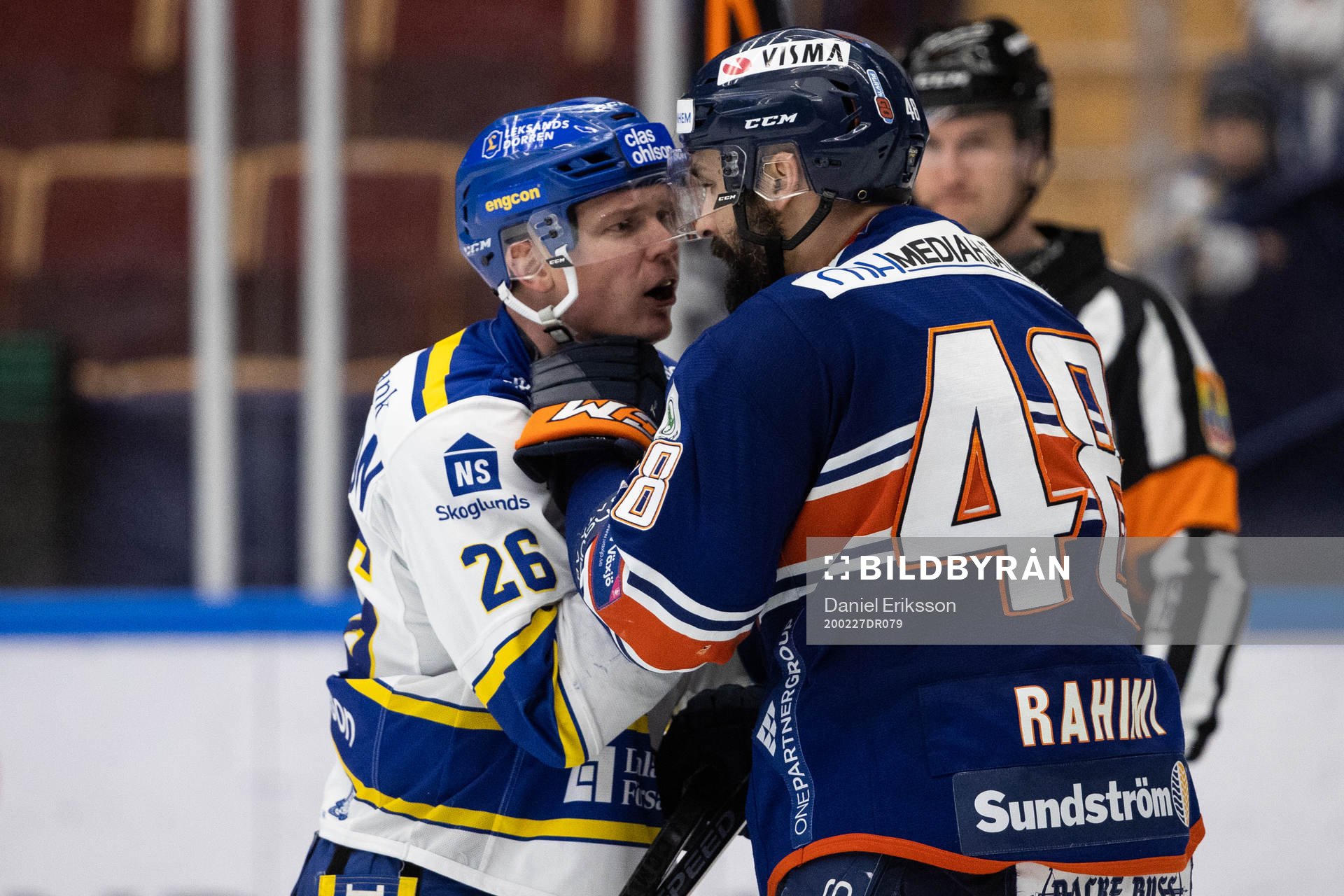 Leksands Patrik Zackrisson och Växjös Daniel Rahimi i