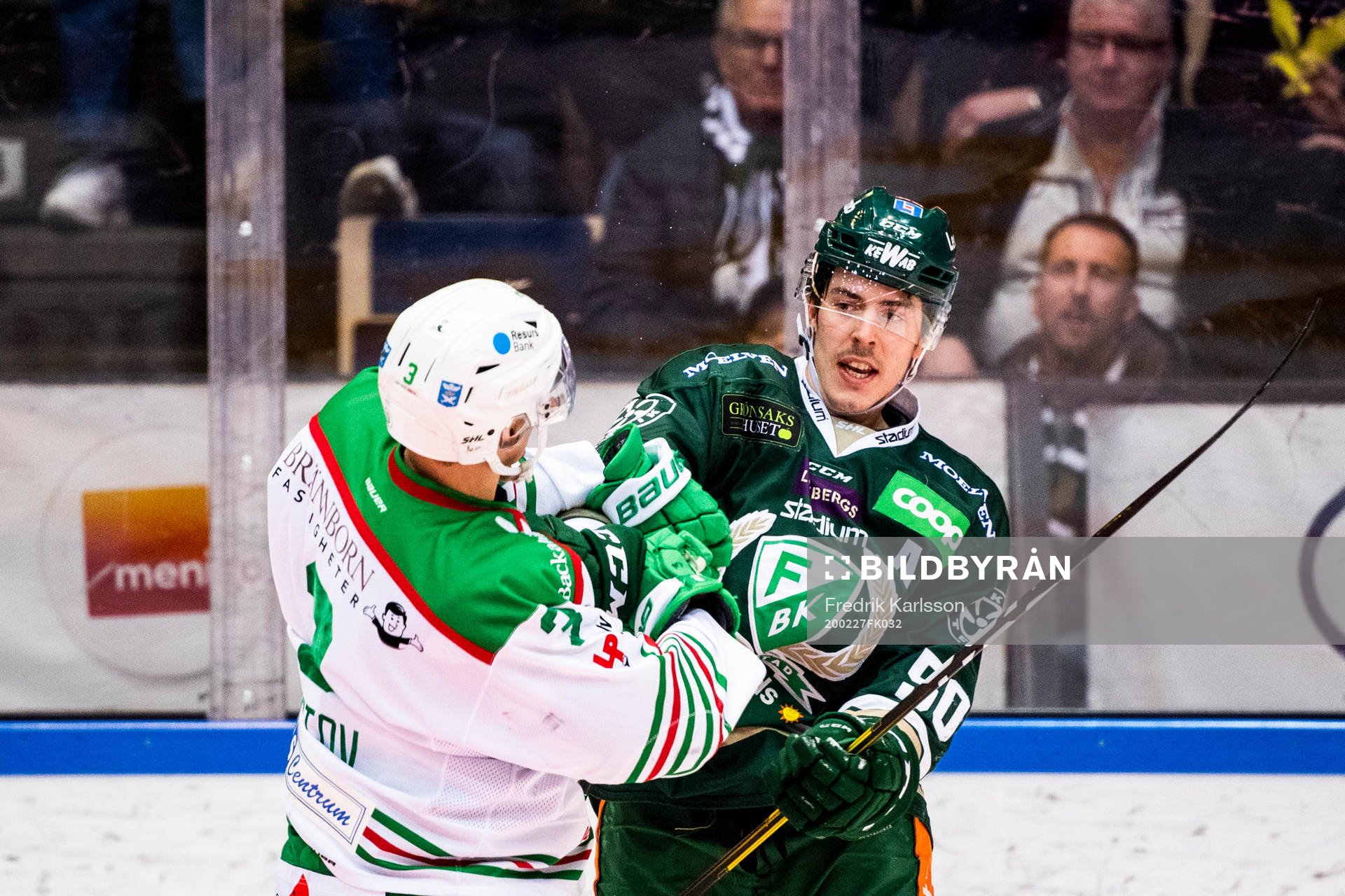 Rögles Daniel Bertov och Färjestads Sebastian Erixon