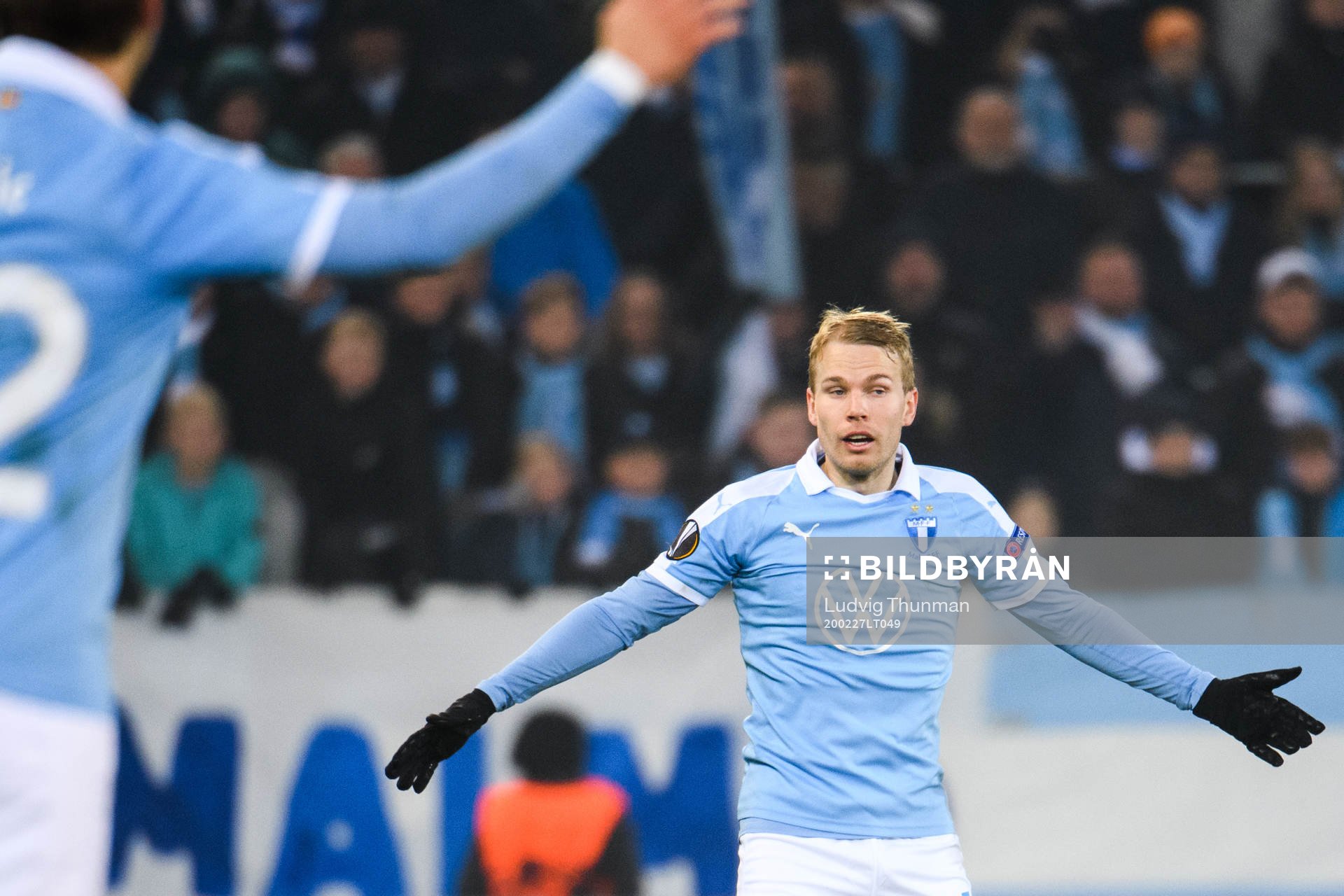 Oscar Lewicki of Malmö FF reacts
