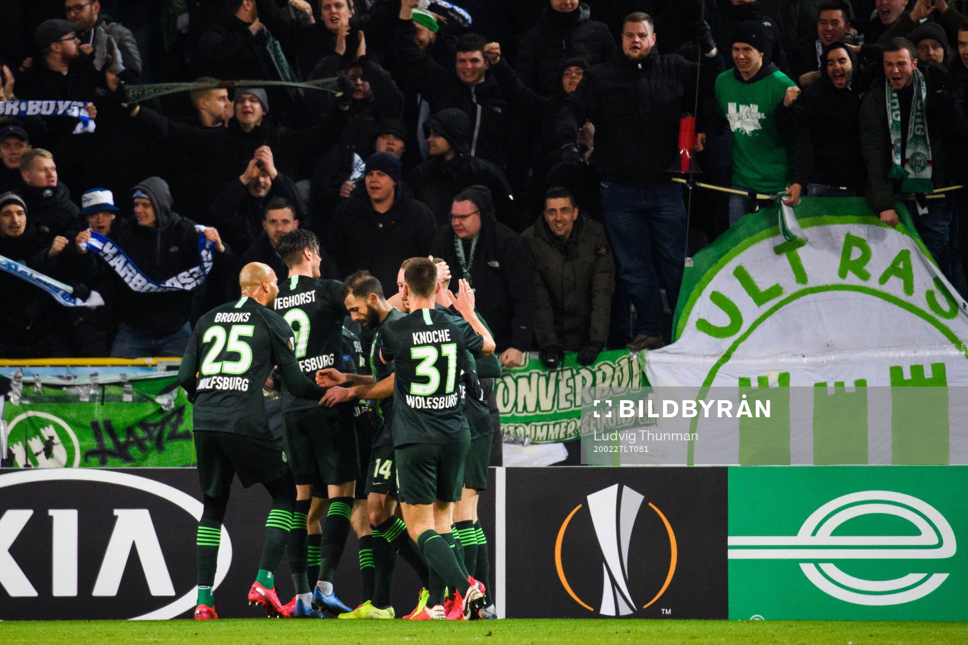 Players of Wolfsburg celebrate the 0-3 goal during the Europa Leauge match between Malmö FF and Wolfsburg on February 27, 2020 in Malmö.