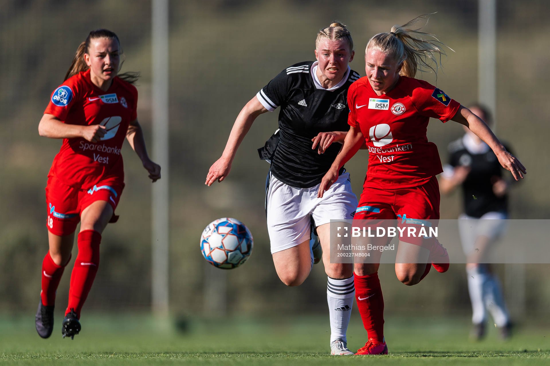 Siri Berg-Johansen of Rosenborg and Thea Bjelde of