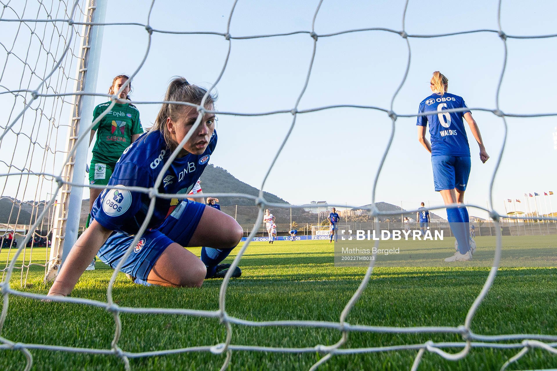 Ingibjörg Sigurdadottir of Vålerenga looks dejected