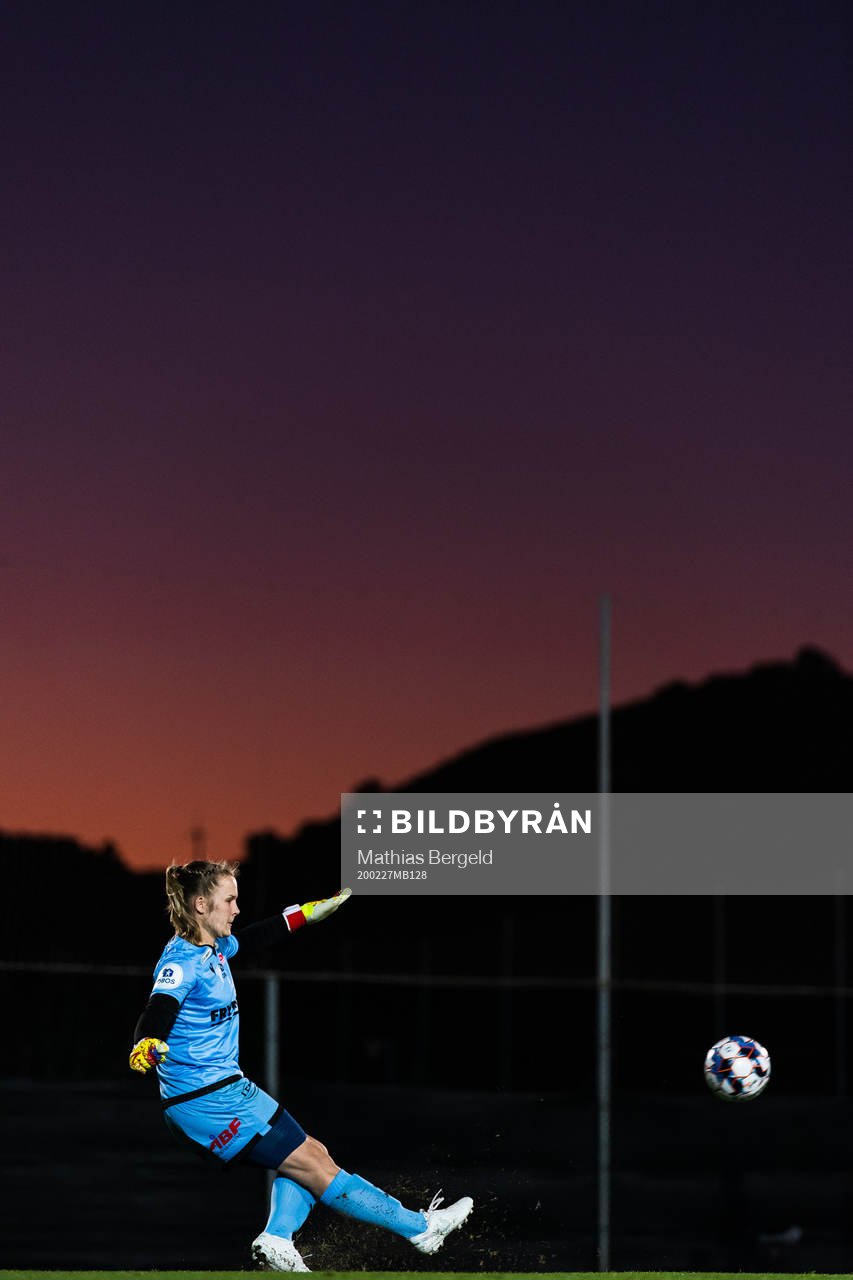 Goalkeeper Oda Marie Hove Bogstad of Sandviken